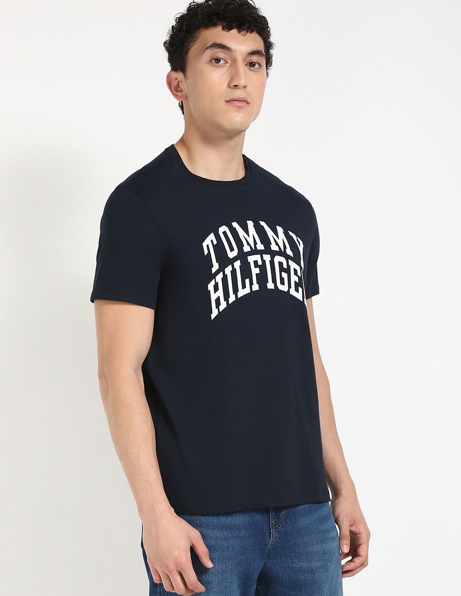 Tommy Hilfiger Logo Regular-Fit Cotton T-Shirt