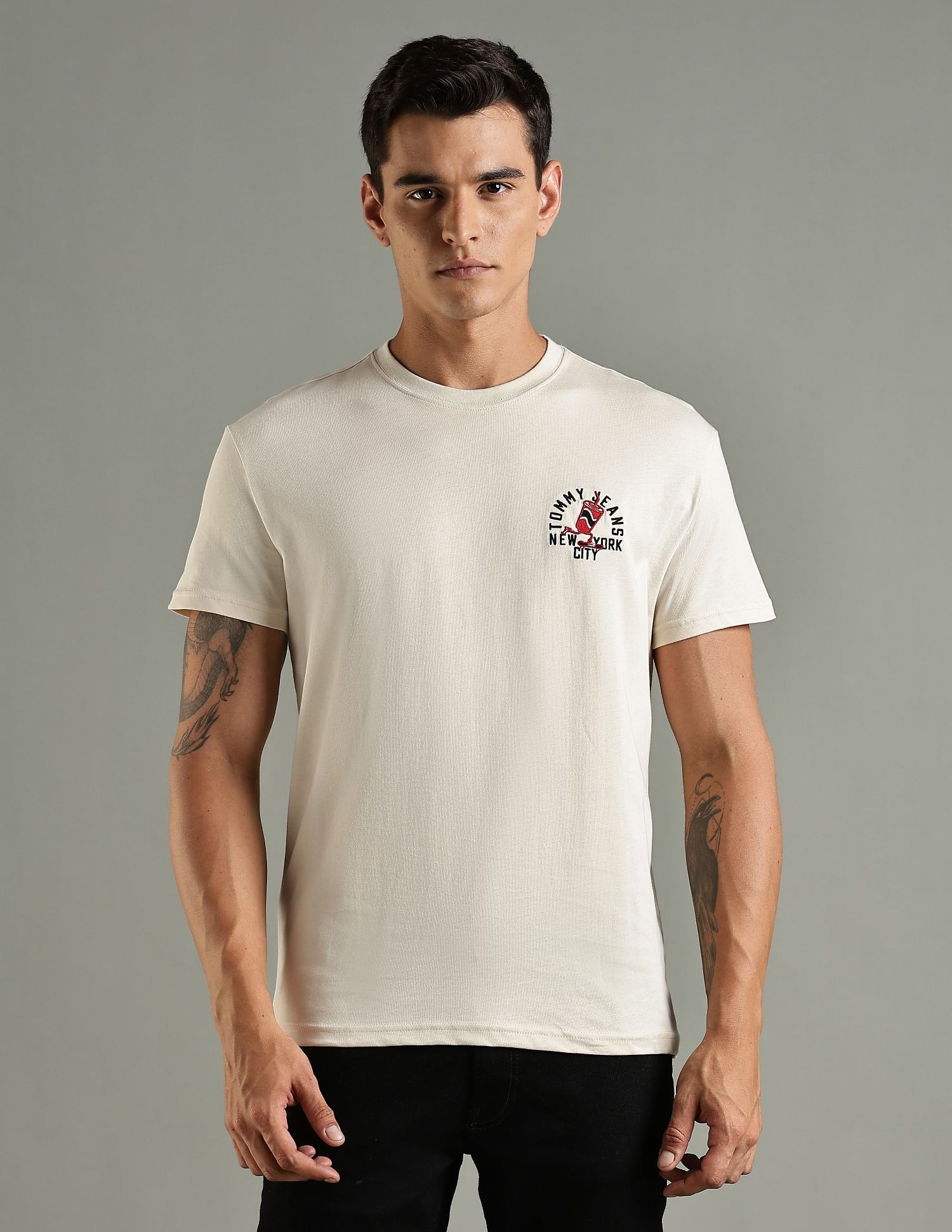Tommy Hilfiger Embroidered Logo Regular Fit Cotton T-Shirt