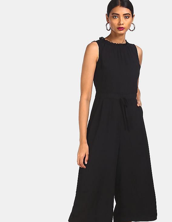 round neck sleeveless solid jumpsuit