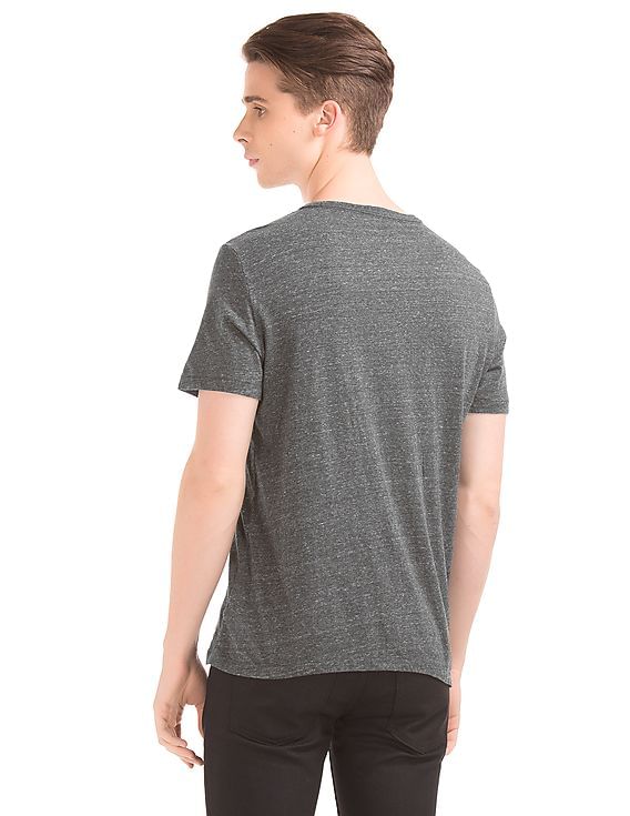 Buy GAP Men Men Grey Sf Logo Graphic Pocket Tee - NNNOW.com