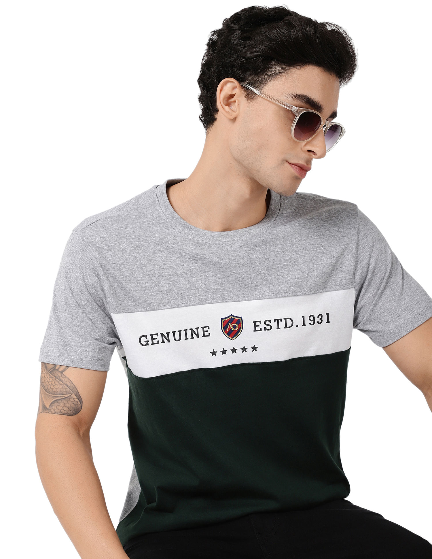 Buy AD by Arvind Men Grey And Dark Green Brand Colour Block T- Shirt - NNNOW.com