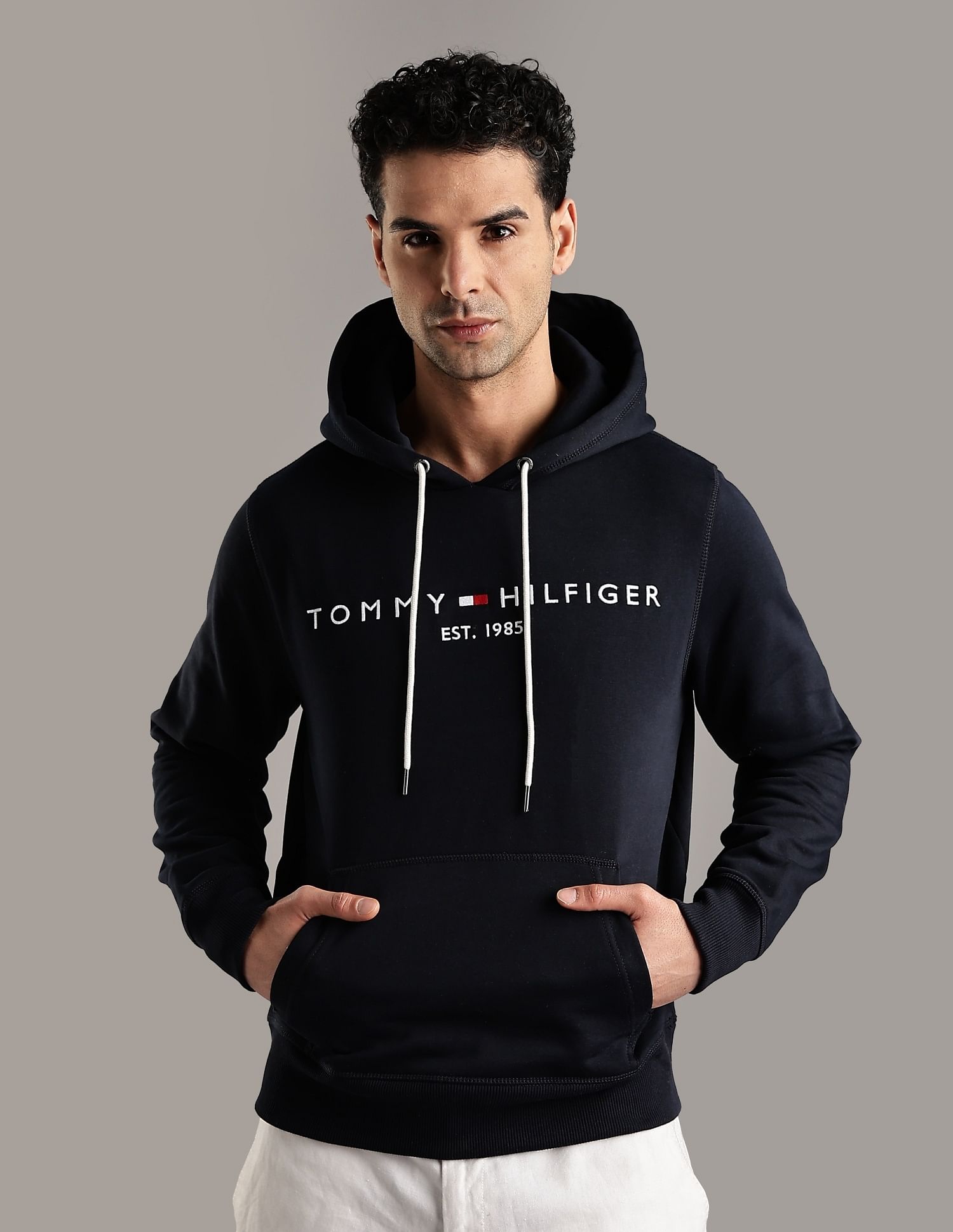 Tommy Hilfiger Embroidered Logo Regular-Fit Cotton Sweatshirt
