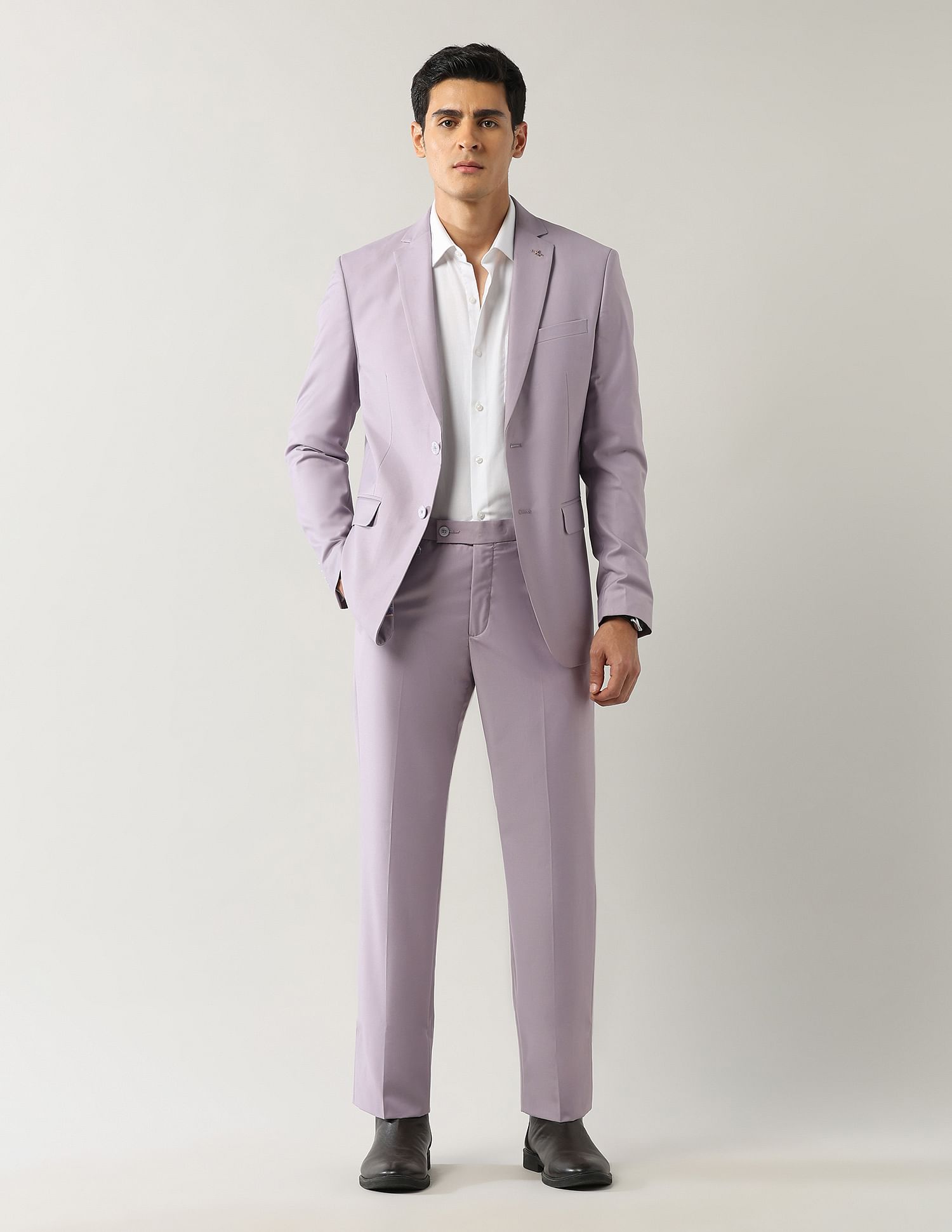 Arrow Tailored Fit Solid Two Piece Suit