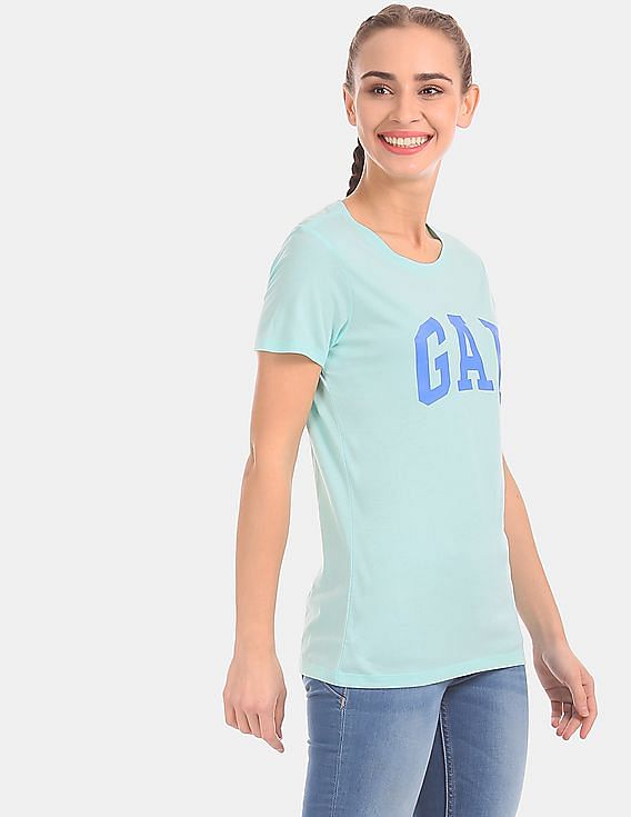 light blue crew neck womens