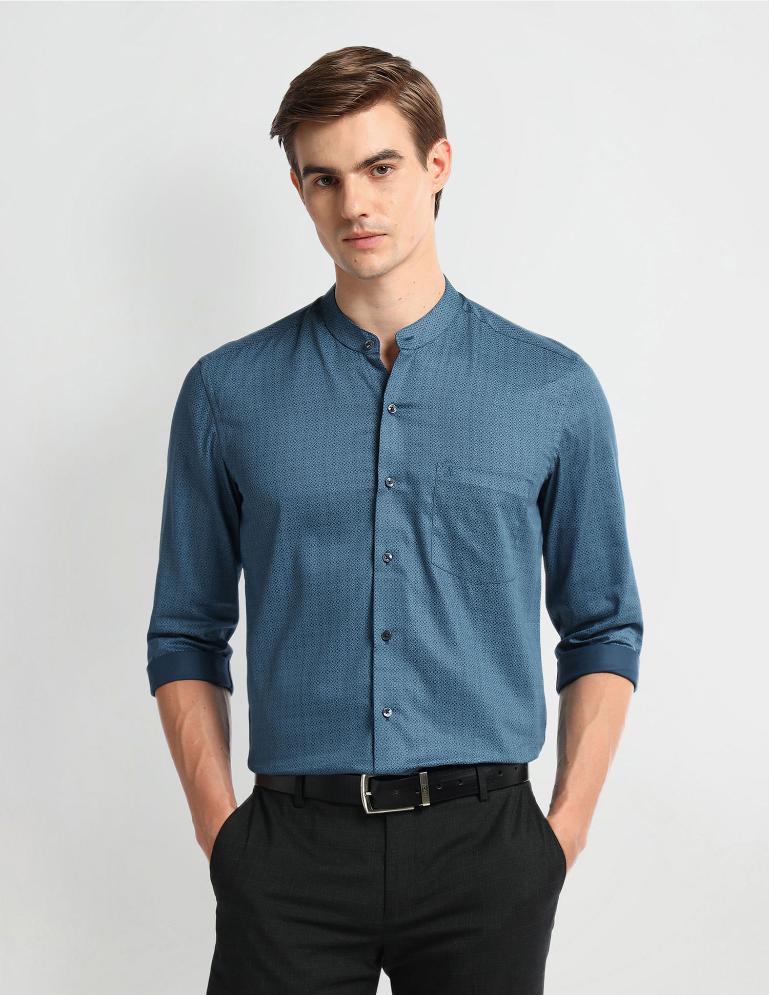 Arrow Geometric Printed Manhattan Slim Fit Shirt