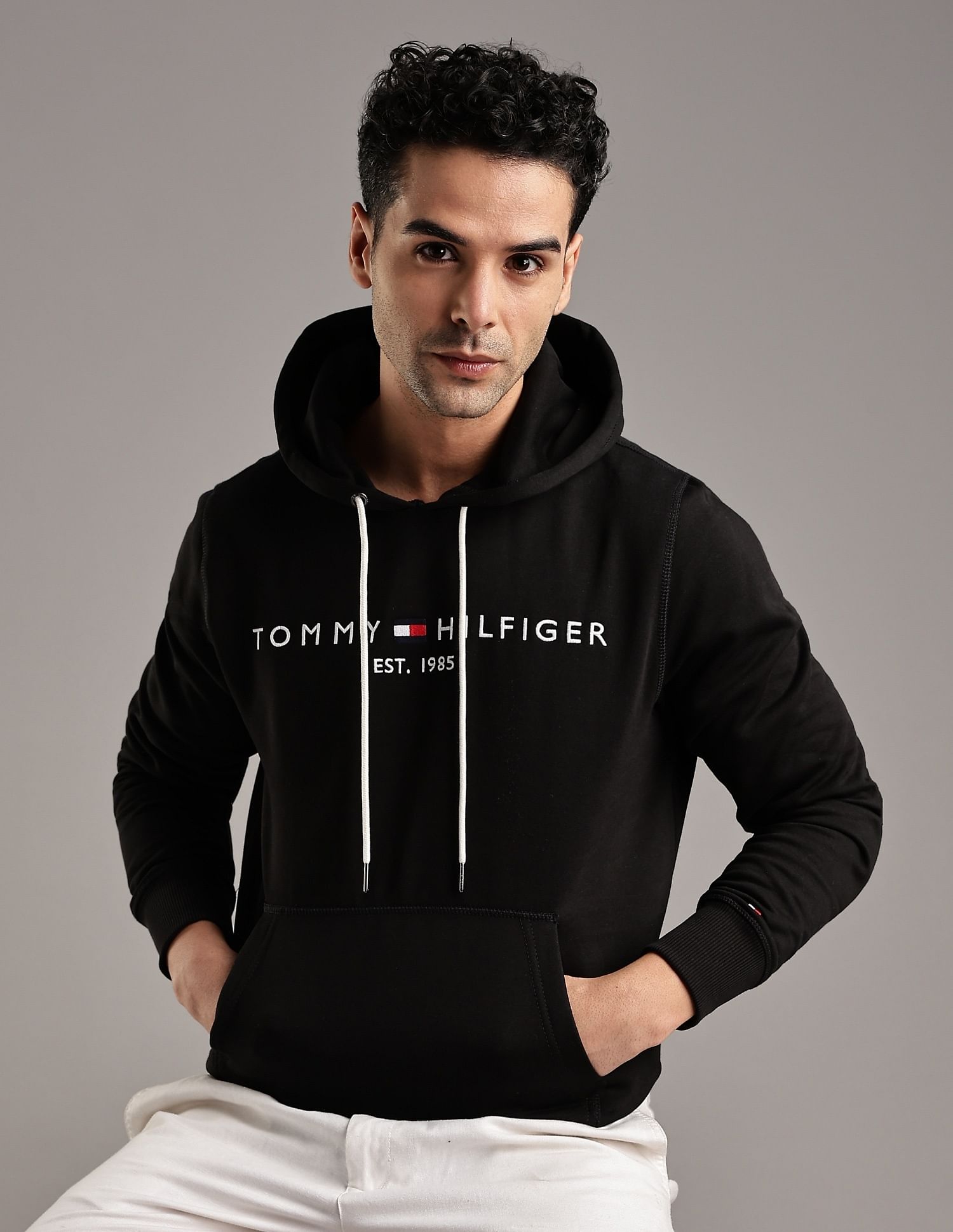 Tommy Hilfiger Embroidered Logo Regular-Fit Cotton Sweatshirt