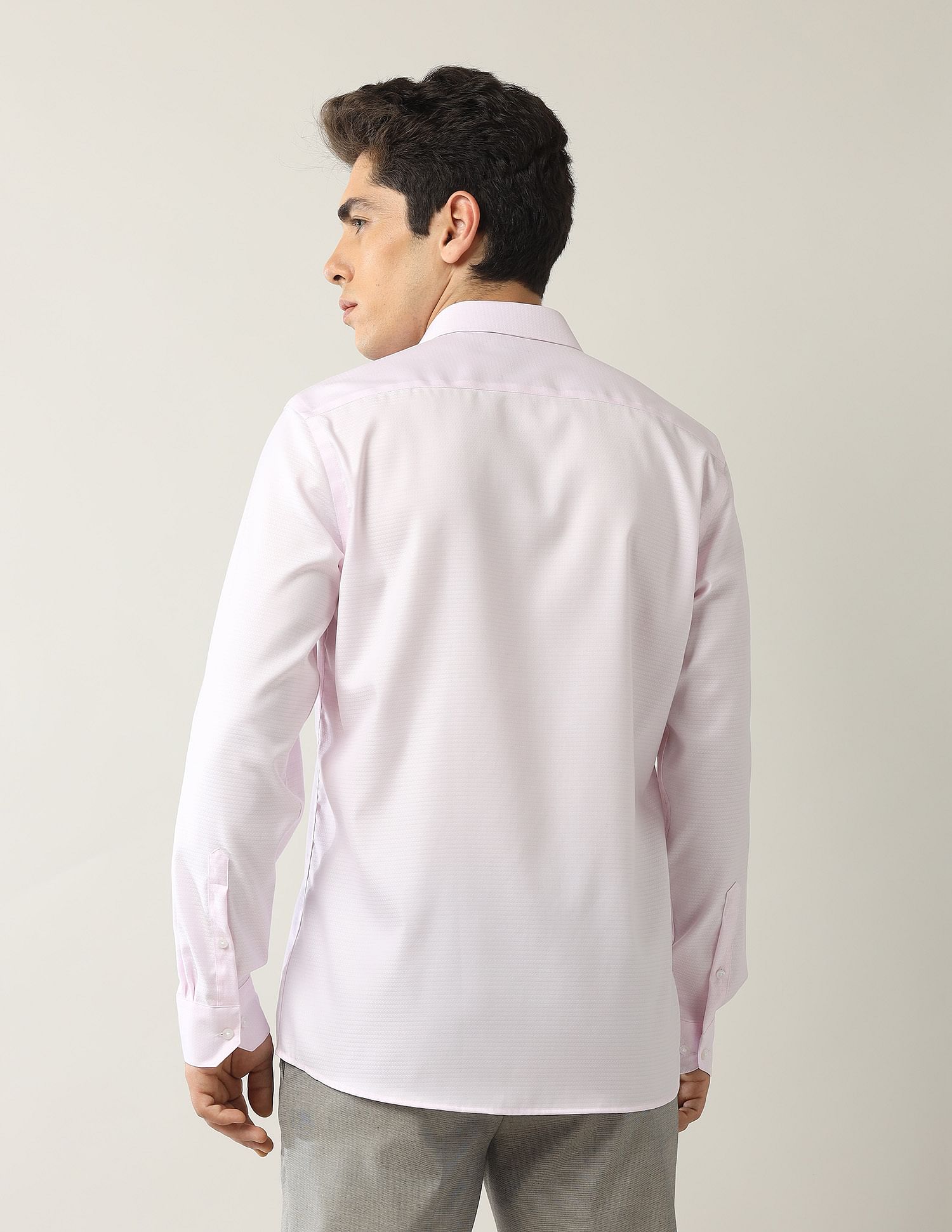 Arrow Textured Liberty Classic Fit Autopress Shirt