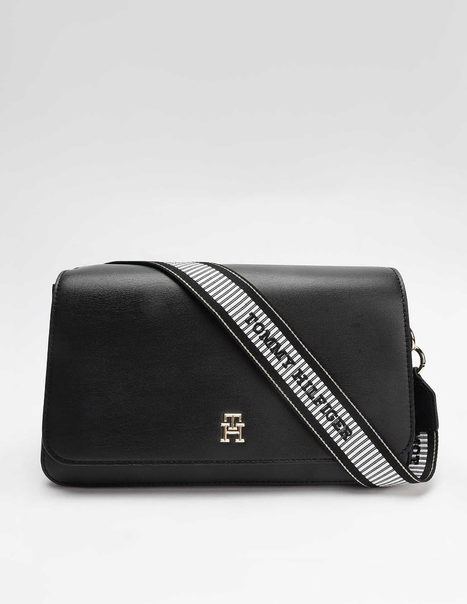 Tommy Hilfiger Solid Black PU Sling Bag