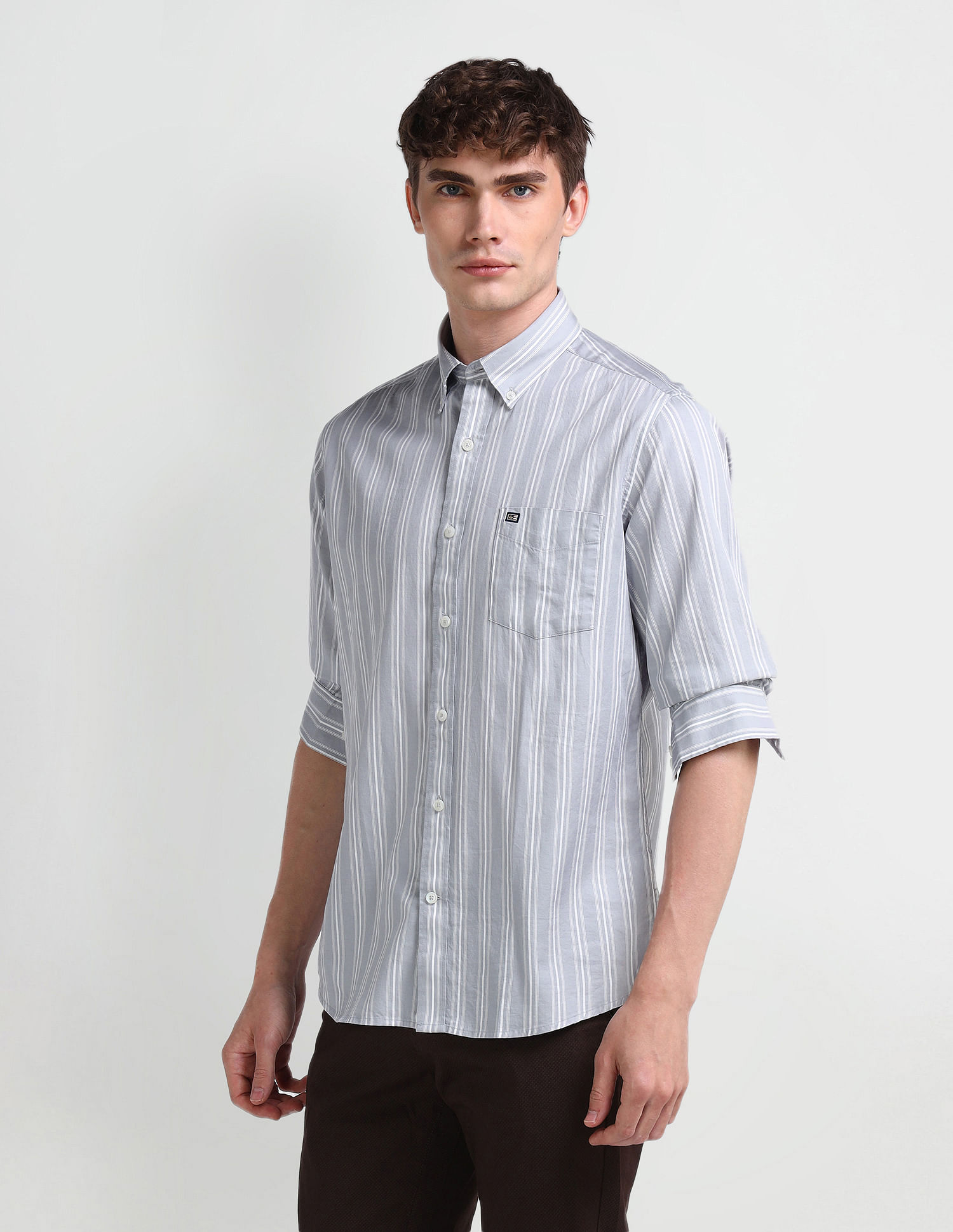 Arrow Sport Manhattan Slim Fit Herringbone Shirt