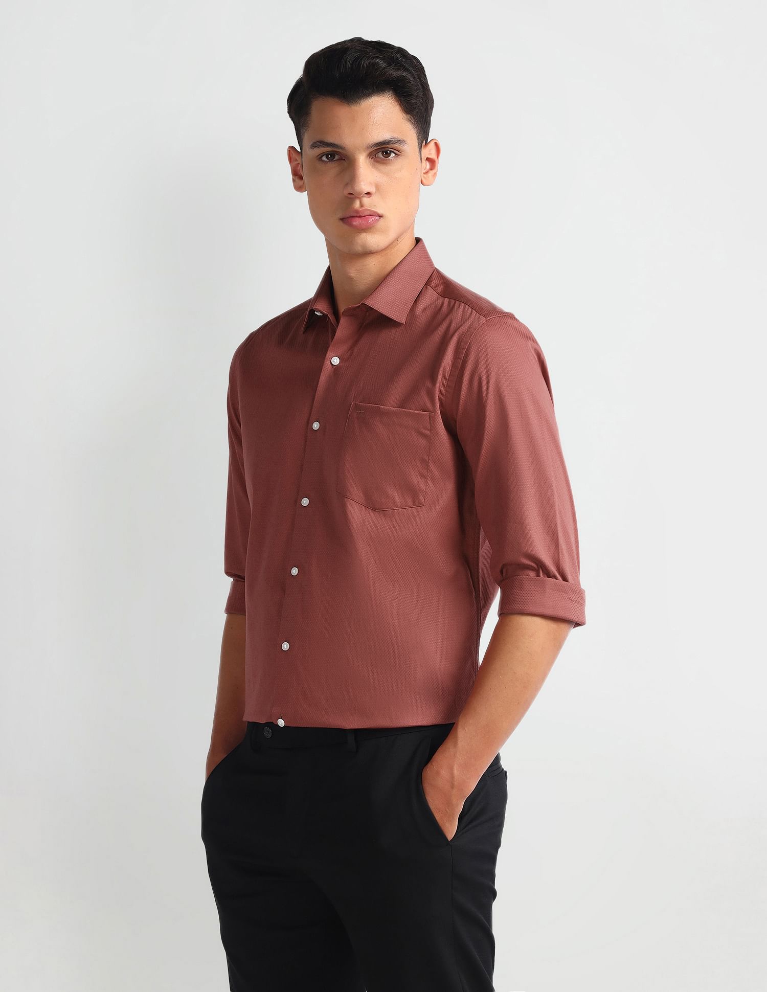 Arrow Manhattan Slim Cotton Shirt