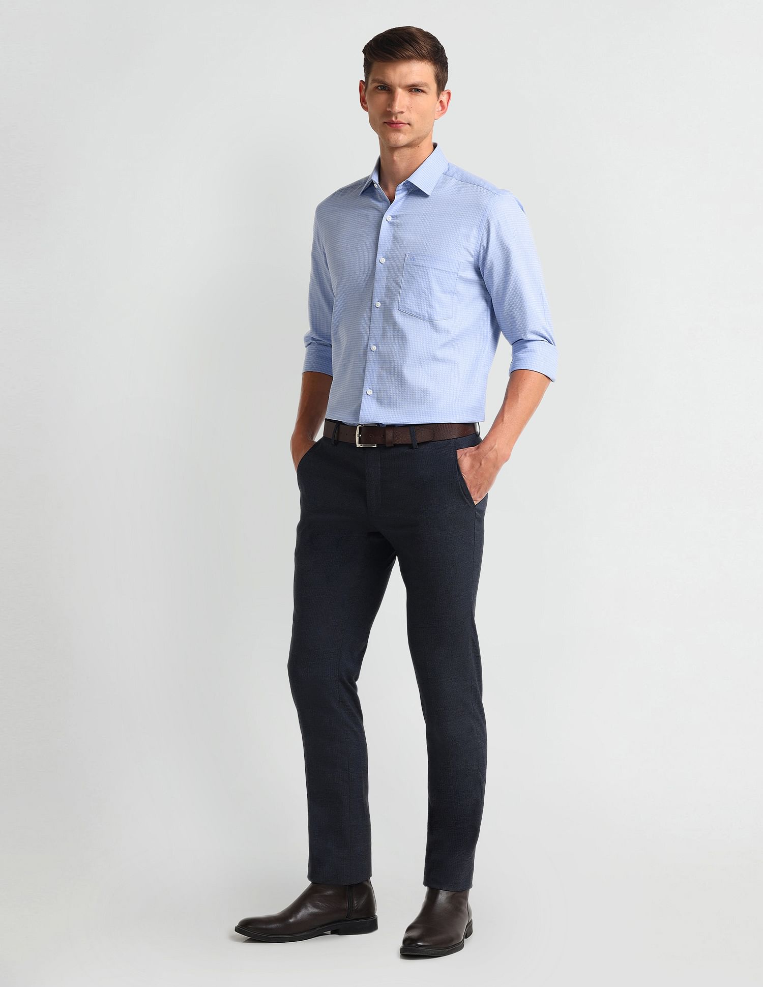 Arrow Slim Fit Solid Cotton Shirt