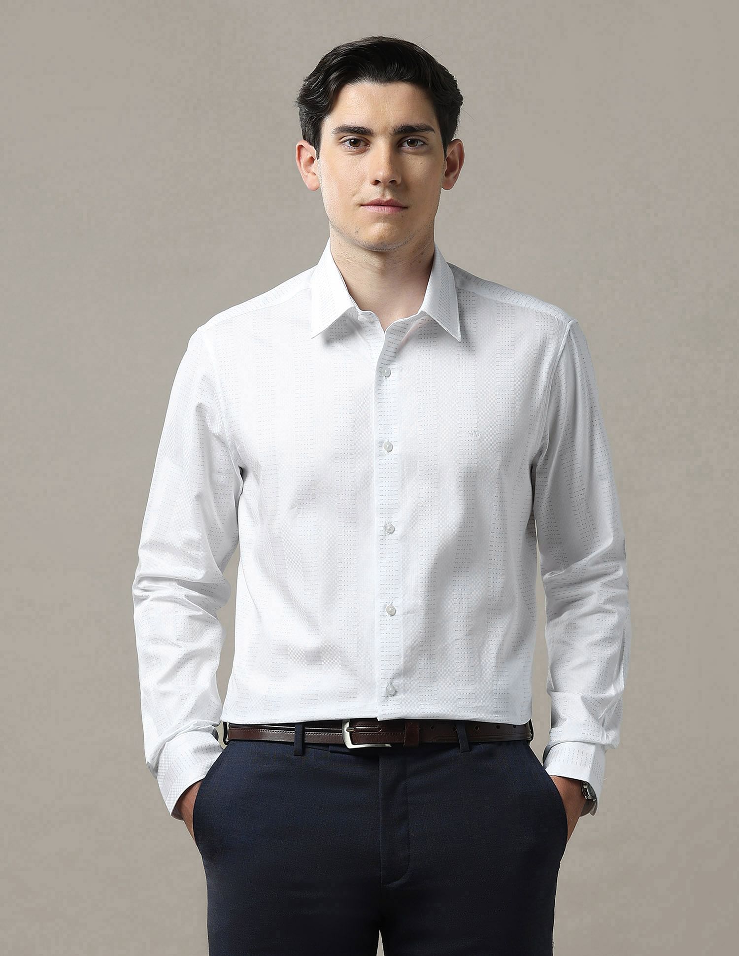 Arrow Tailored Fit Textured 1851 Shirt