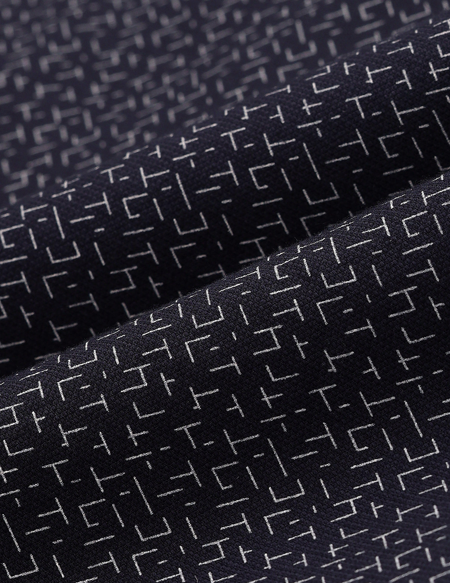 Arrow Sport Abstract Print Cotton Shirt