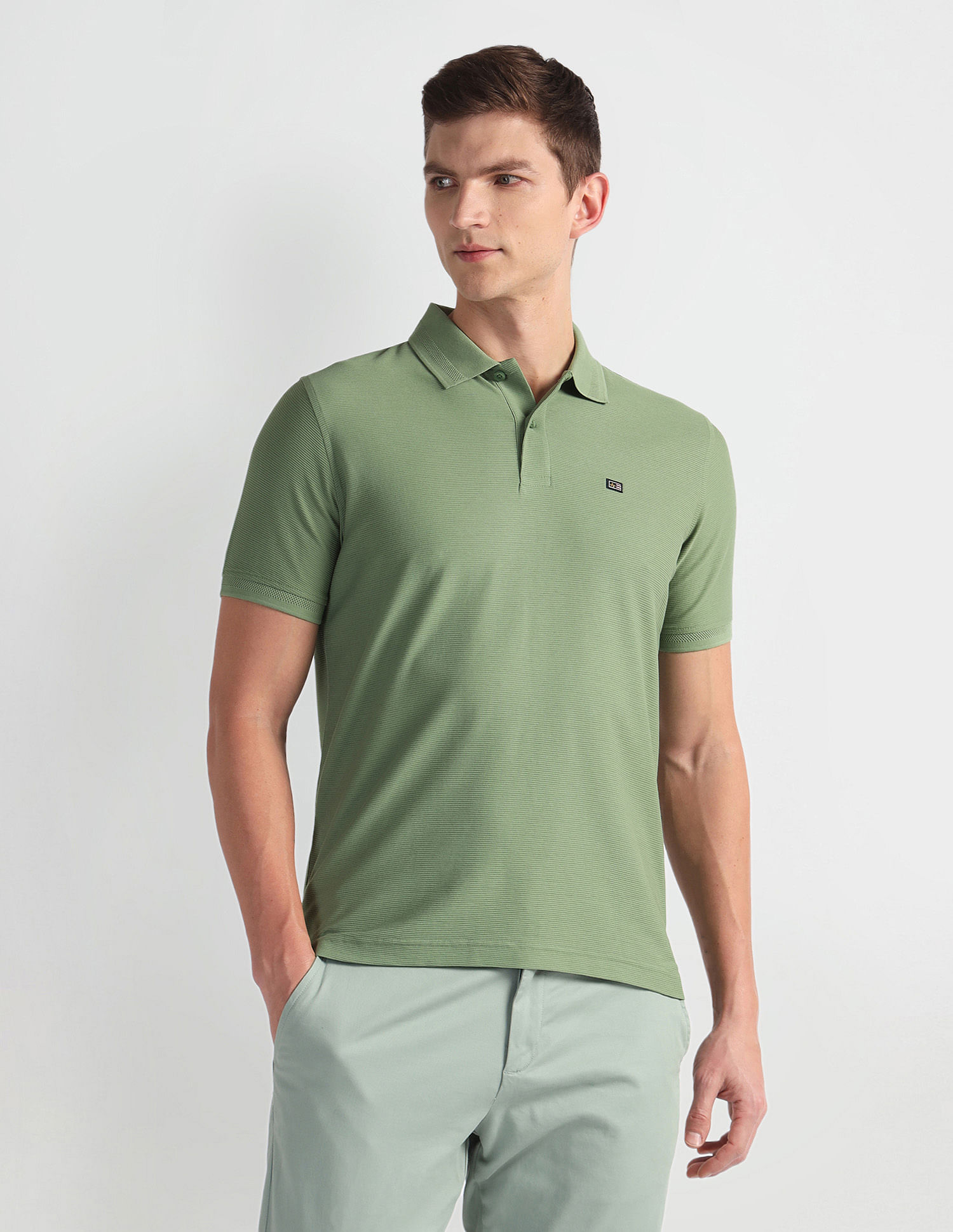 Arrow Sports Textured Logo Polo Shirt