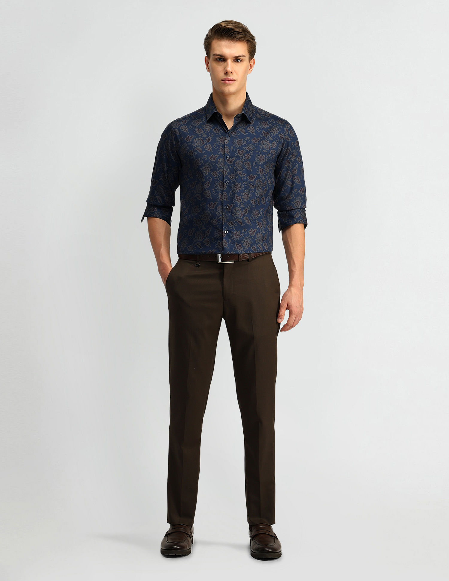 Arrow Manhattan Slim Fit Floral Pattern Shirt