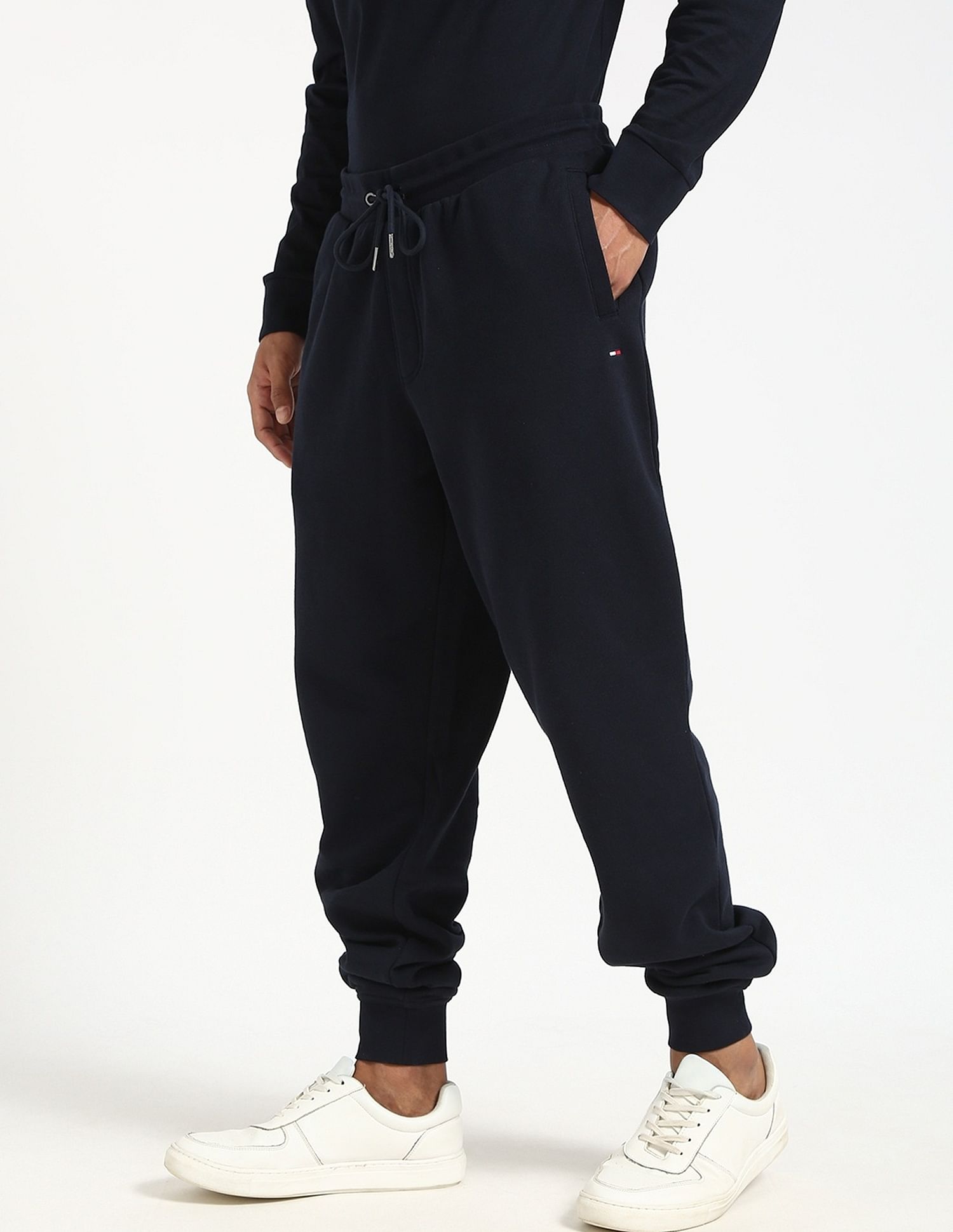 Tommy Hilfiger Regular-Fit Solid Mid Rise Jogger