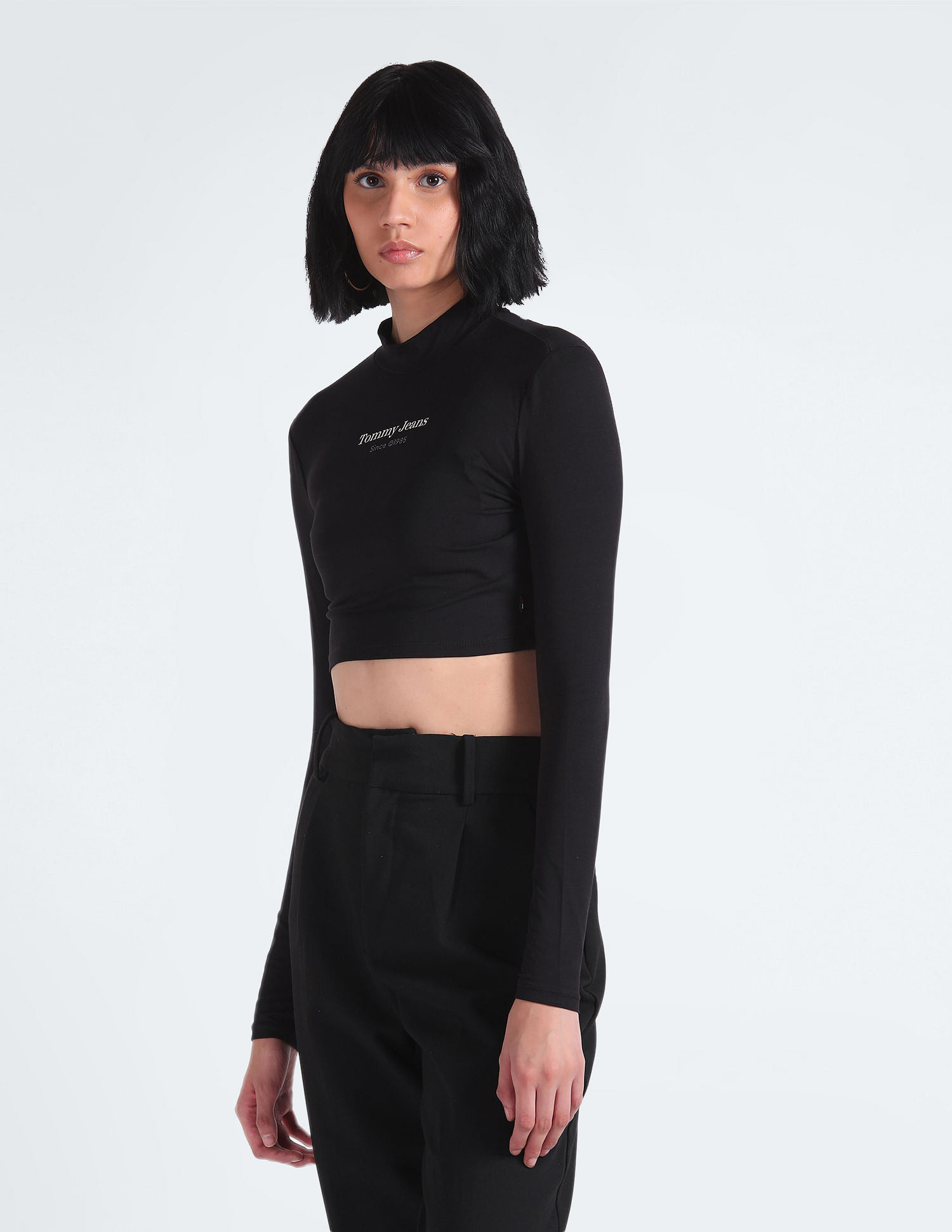 Tommy Hilfiger Cropped Mock Collar Top