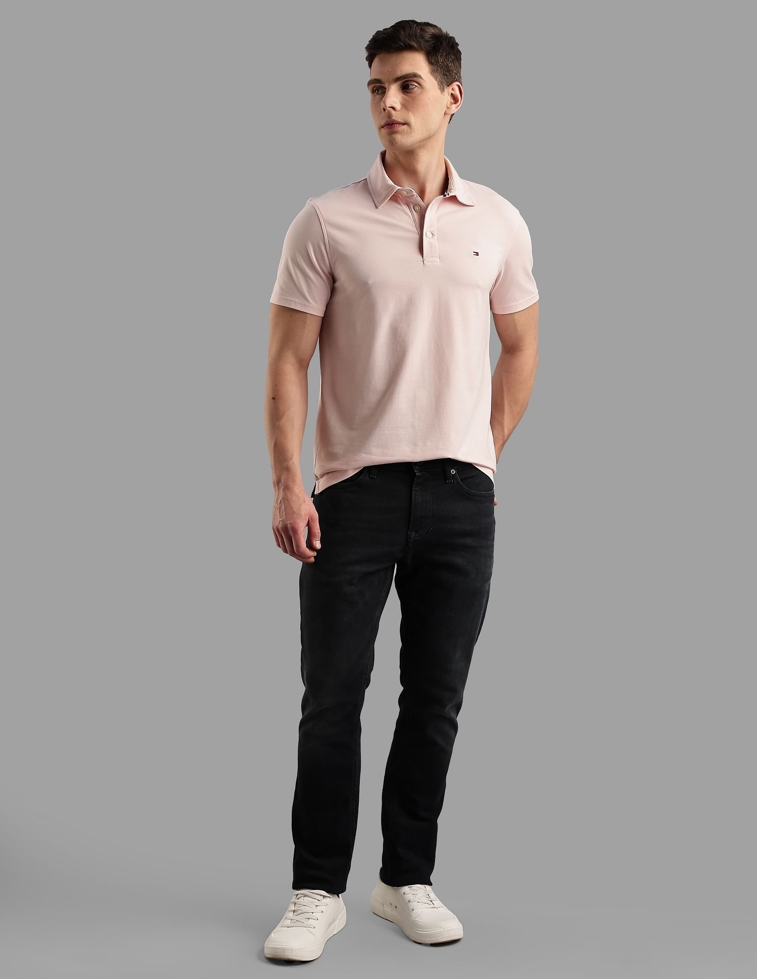 Tommy Hilfiger Mid-Wash Regular-Fit Mid Rise Jeans