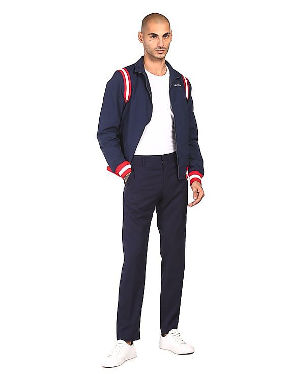 Tommy Hilfiger Men Navy Solid Flat Casual Trousers