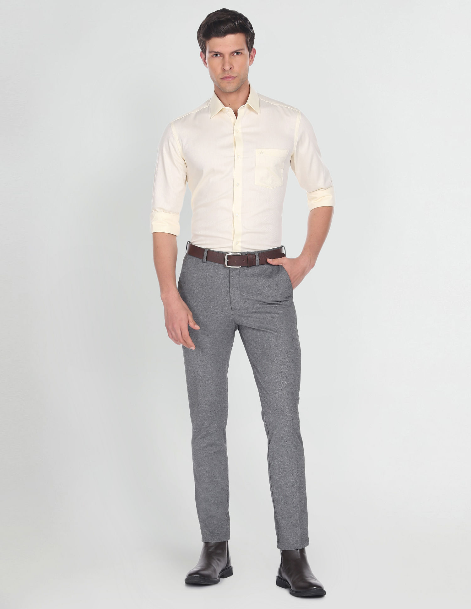 Arrow Manhattan Slim Fit Dobby Shirt