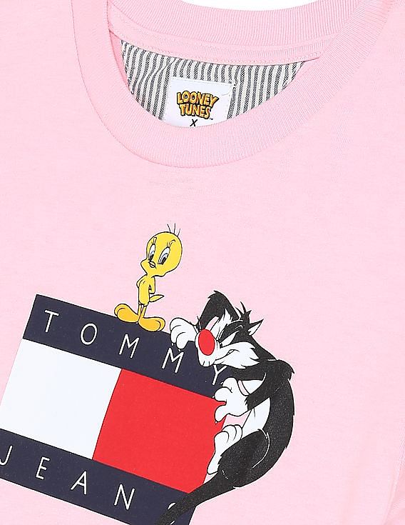 Buy Tommy Hilfiger Kids Girls Light Pink Crew Neck Looney Tunes Print T Shirt NNNOW