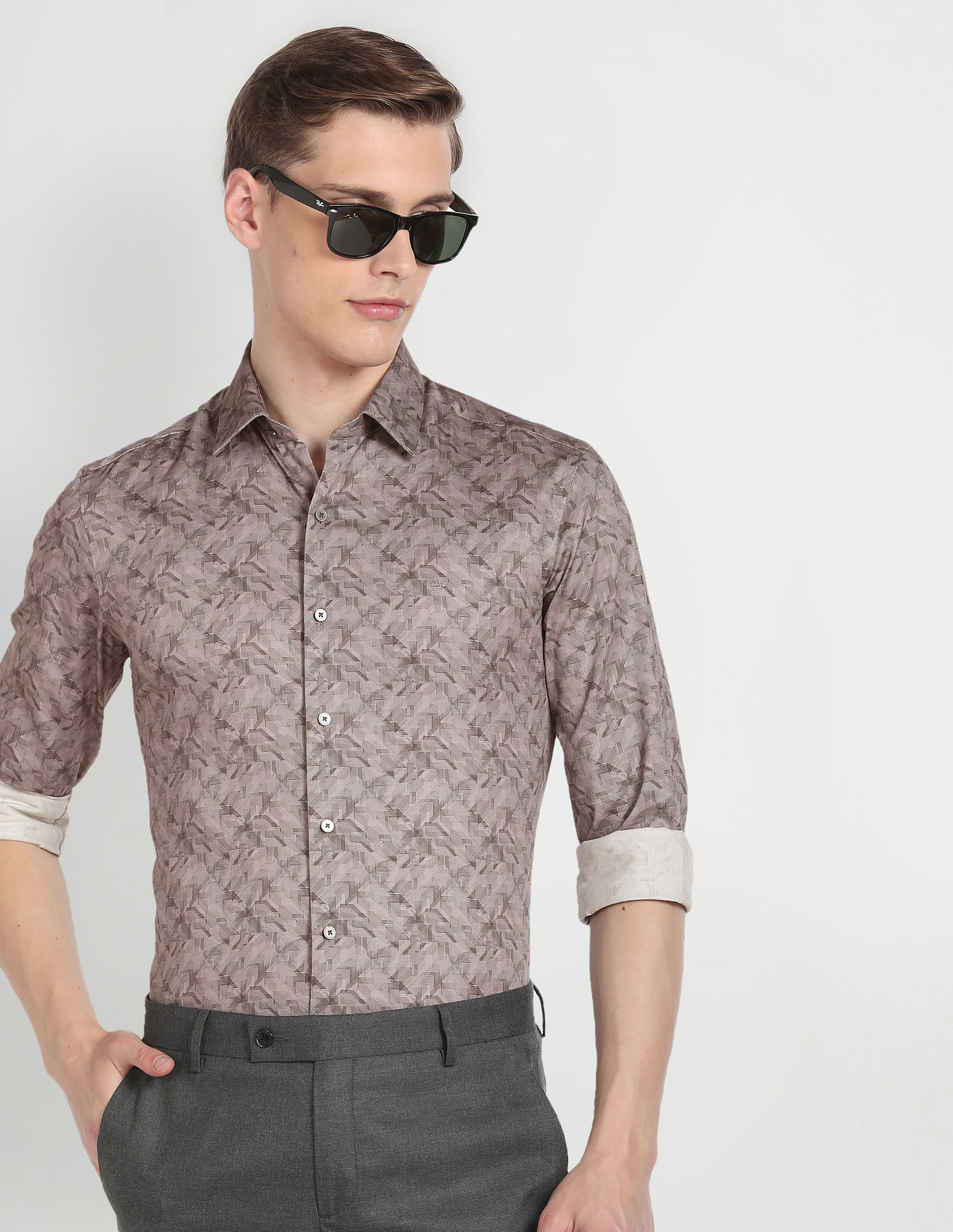 Arrow Newyork Manhattan Slim Fit Cotton Shirt