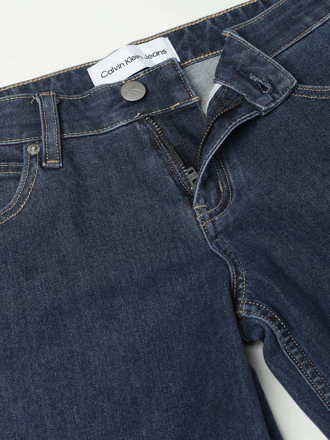 Calvin Klein Body Fit Ankle Length Jeans