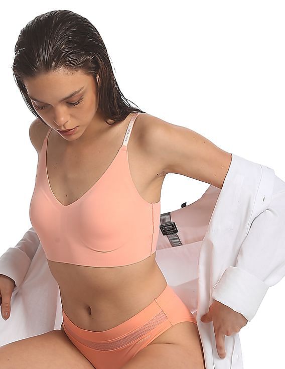 Buy Calvin Klein Underwear Women Peach Seamless Lightly Lined Triangle  Bralette 