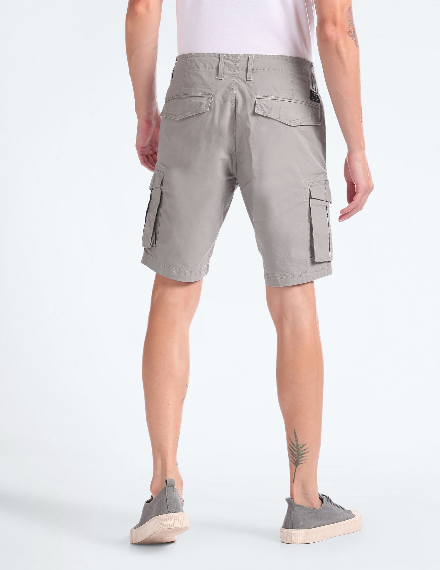 Buy Flying Machine Mid Rise Relaxed Cargo Shorts - NNNOW.com