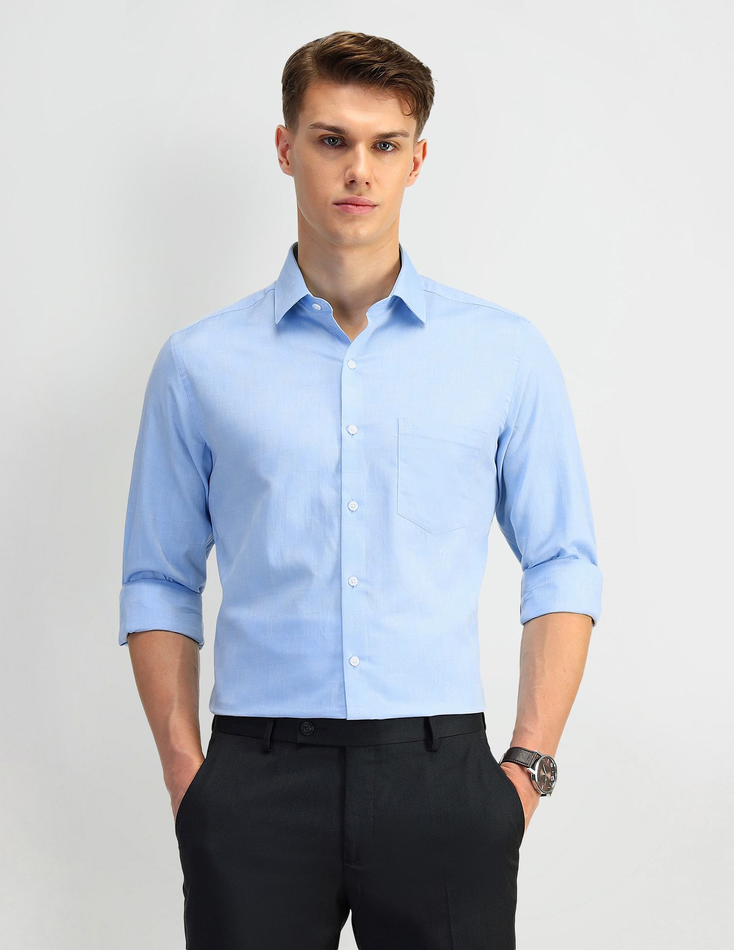 Arrow Manhattan Slim Fit Solid Shirt