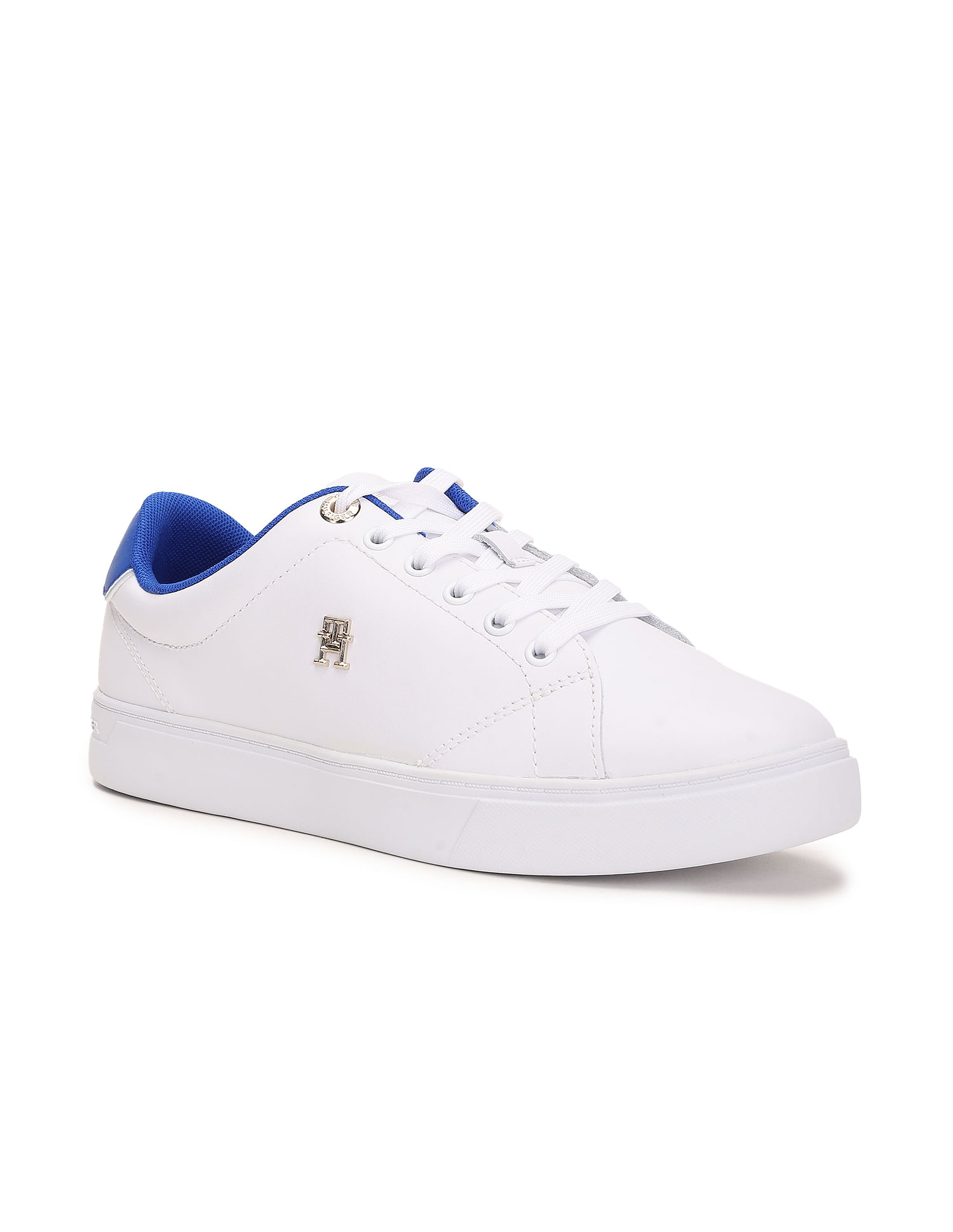 Leather court sneakers offer at Fabiani