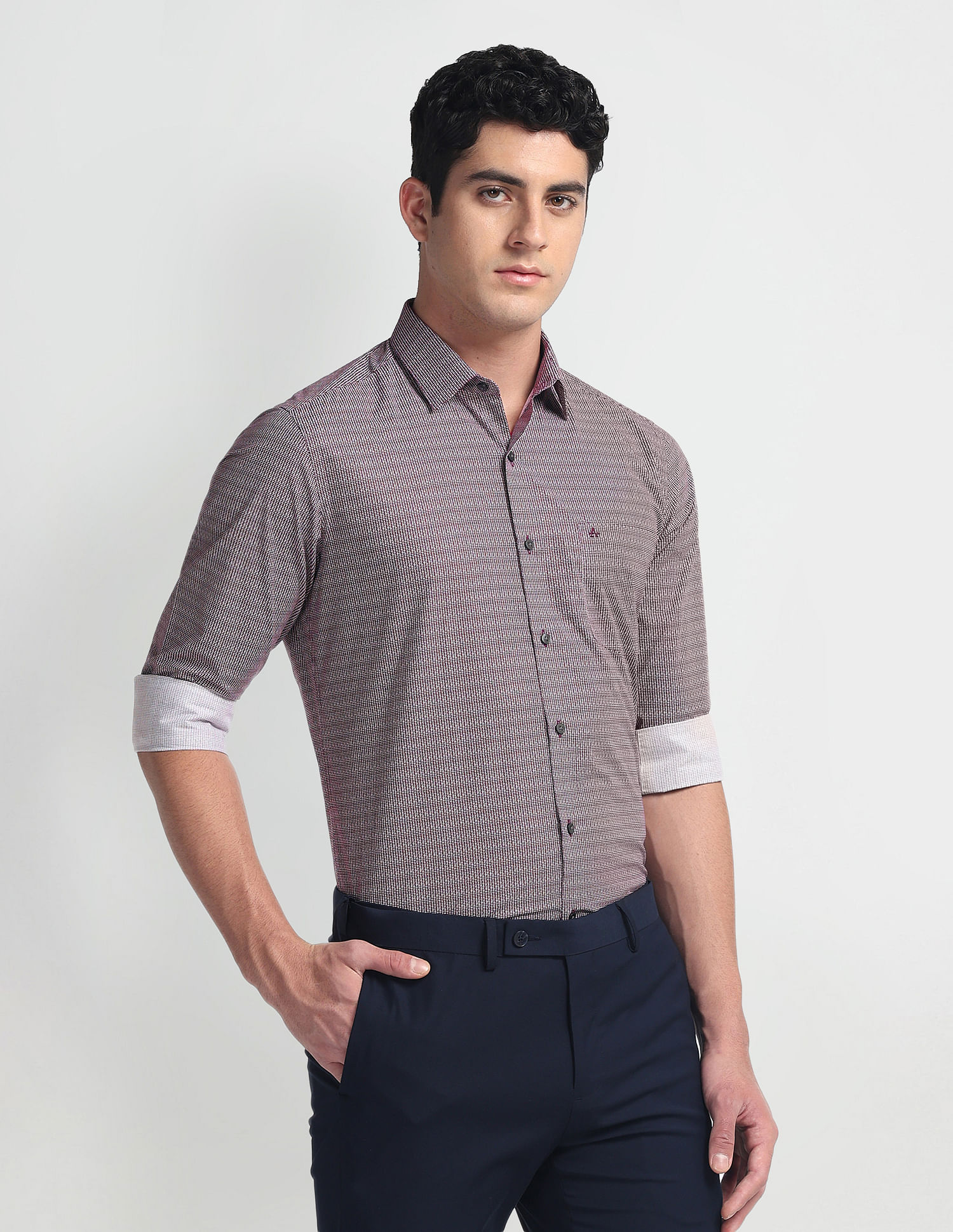 Arrow Geometric Print Manhattan Slim Shirt