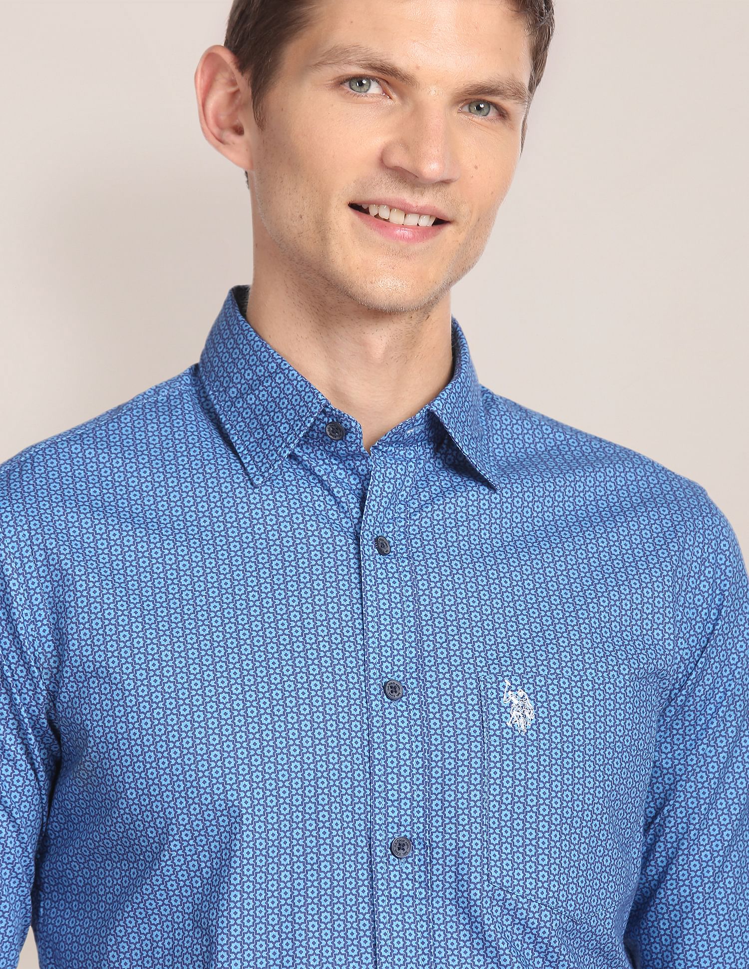 U.S. Polo Assn. Spread Collar Printed Casual Shirt