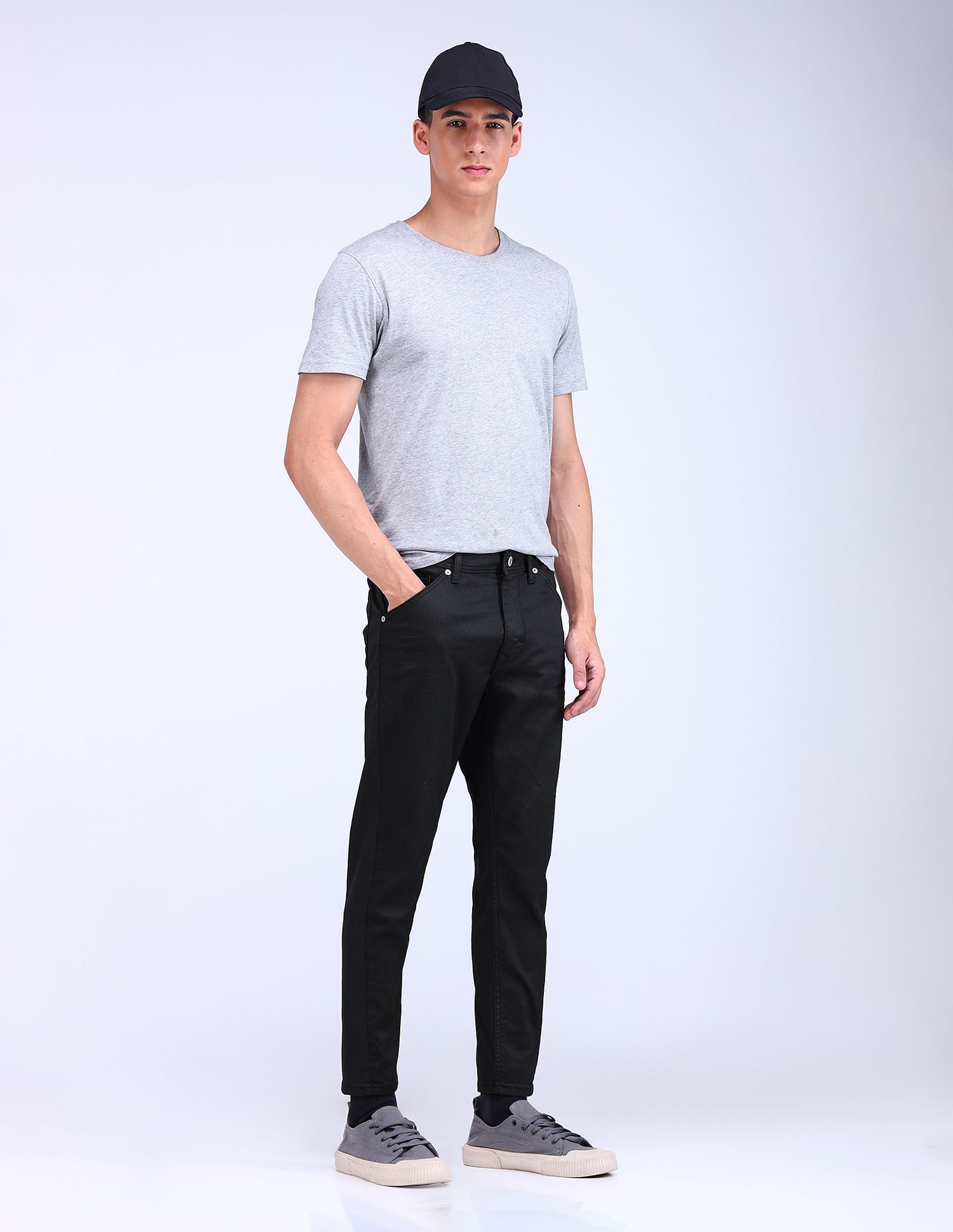 Flying Machine Mankle Relax Tapered Fit Jeans