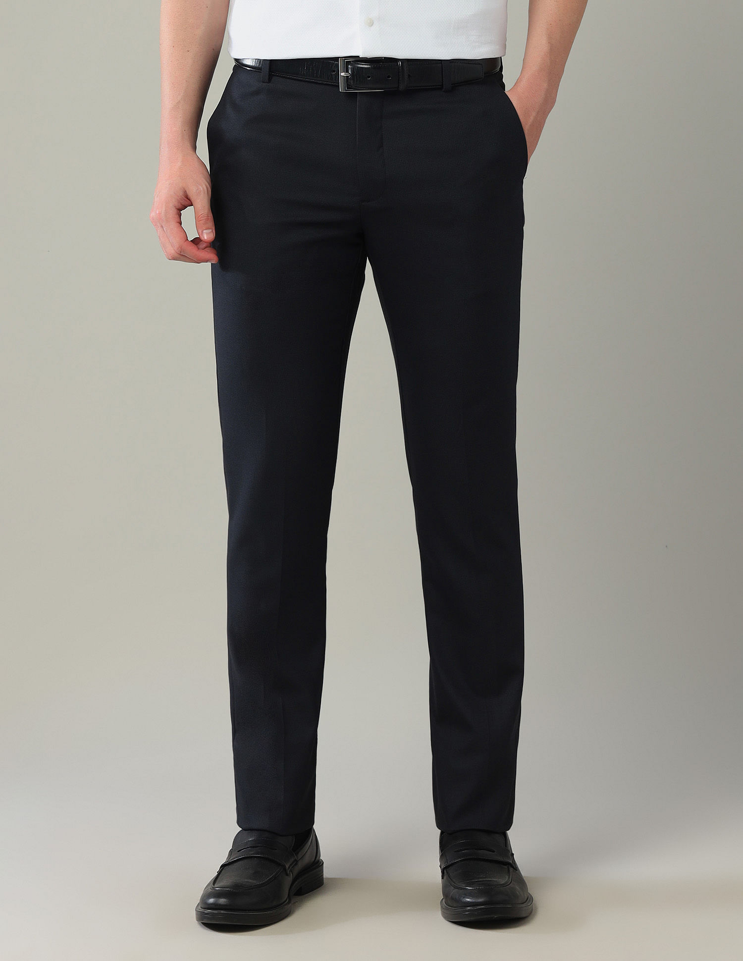 Arrow AutoFlex Mid Rise Regular Fit Trousers