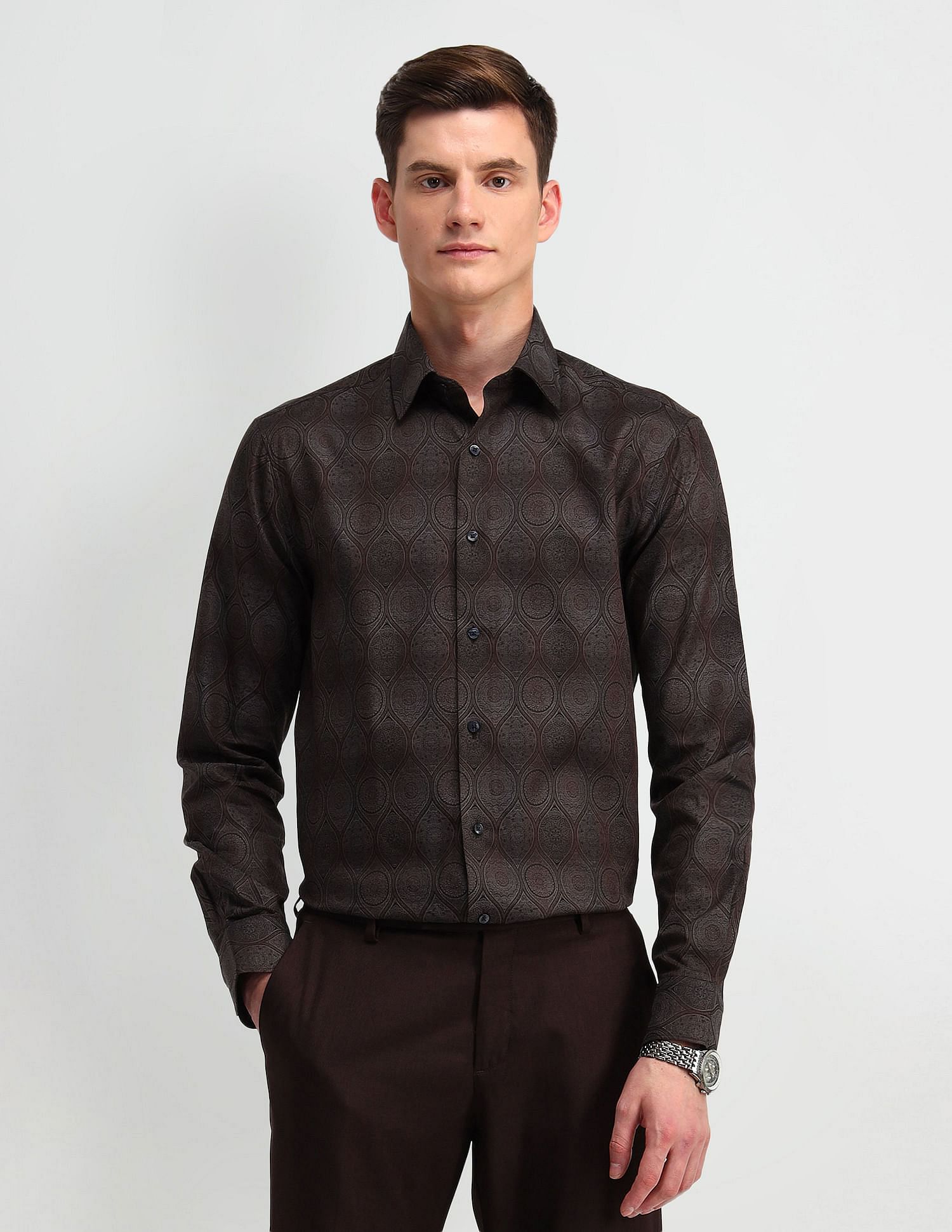 Arrow Tailored Fit Jaquard Shirt