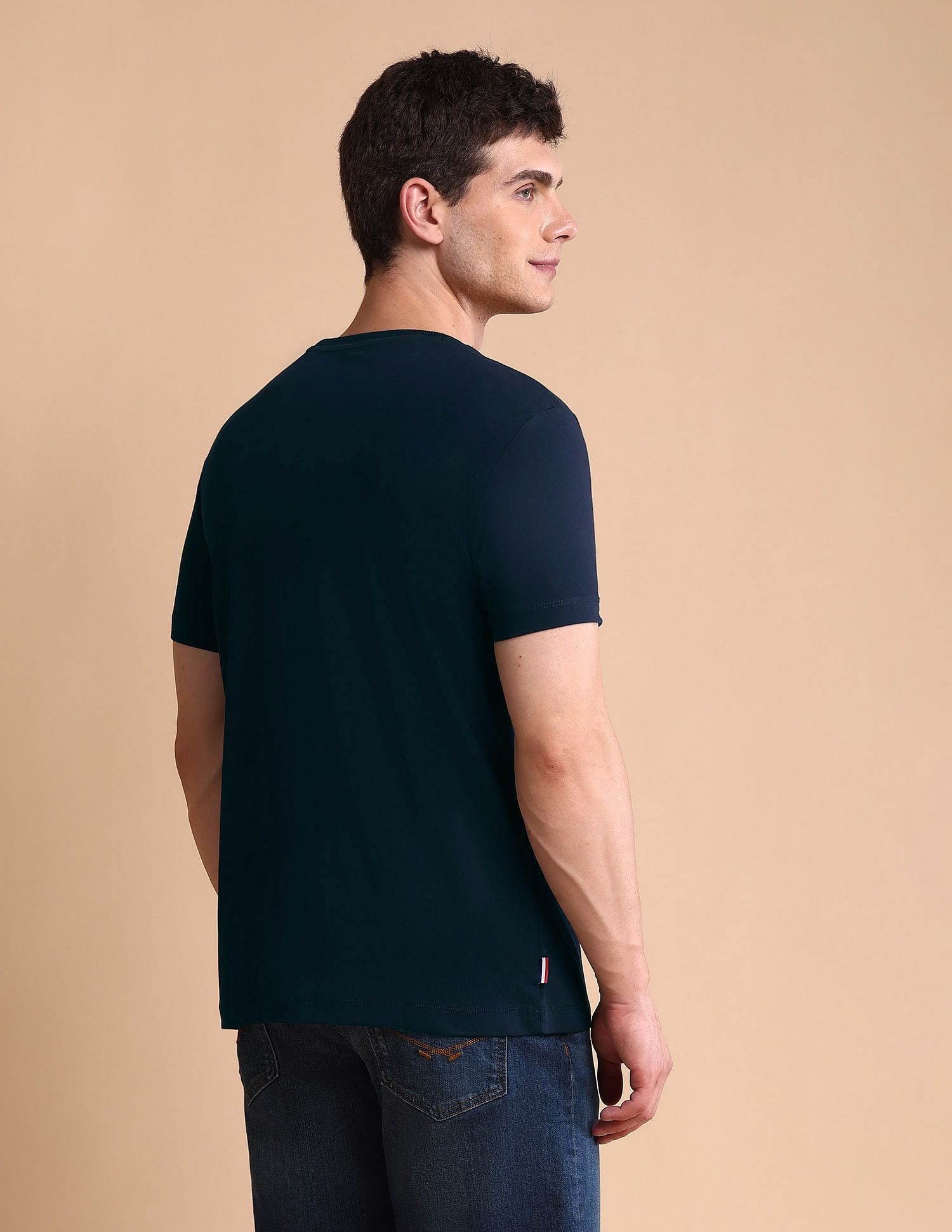 U.S. Polo Assn. Denim Co. Graphic Printed Muscle Fit T-Shirt