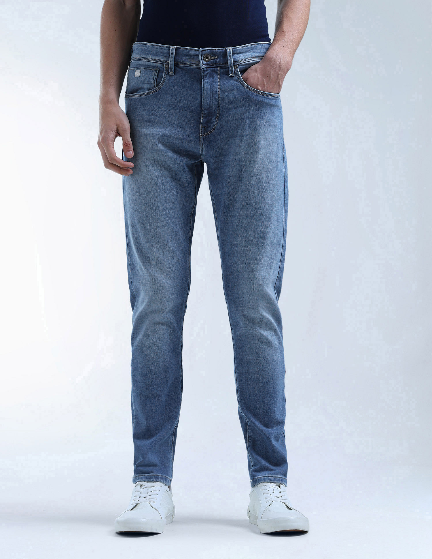Flying Machine Slash Slim-Tapered Fit Stone Washed Jeans