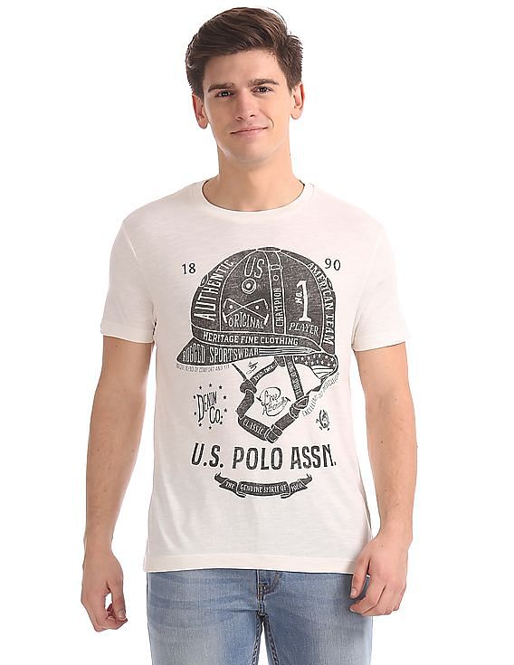 U.S. Polo Assn. Denim Co. Muscle Fit Graphic T-Shirt