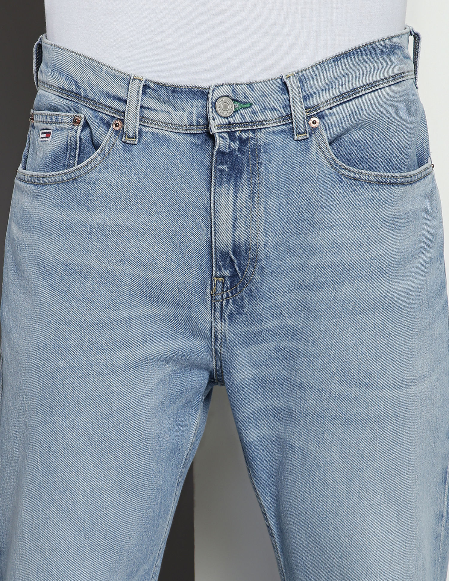 Tommy Hilfiger Ethan Relaxed Straight Fit Whiskered Jeans
