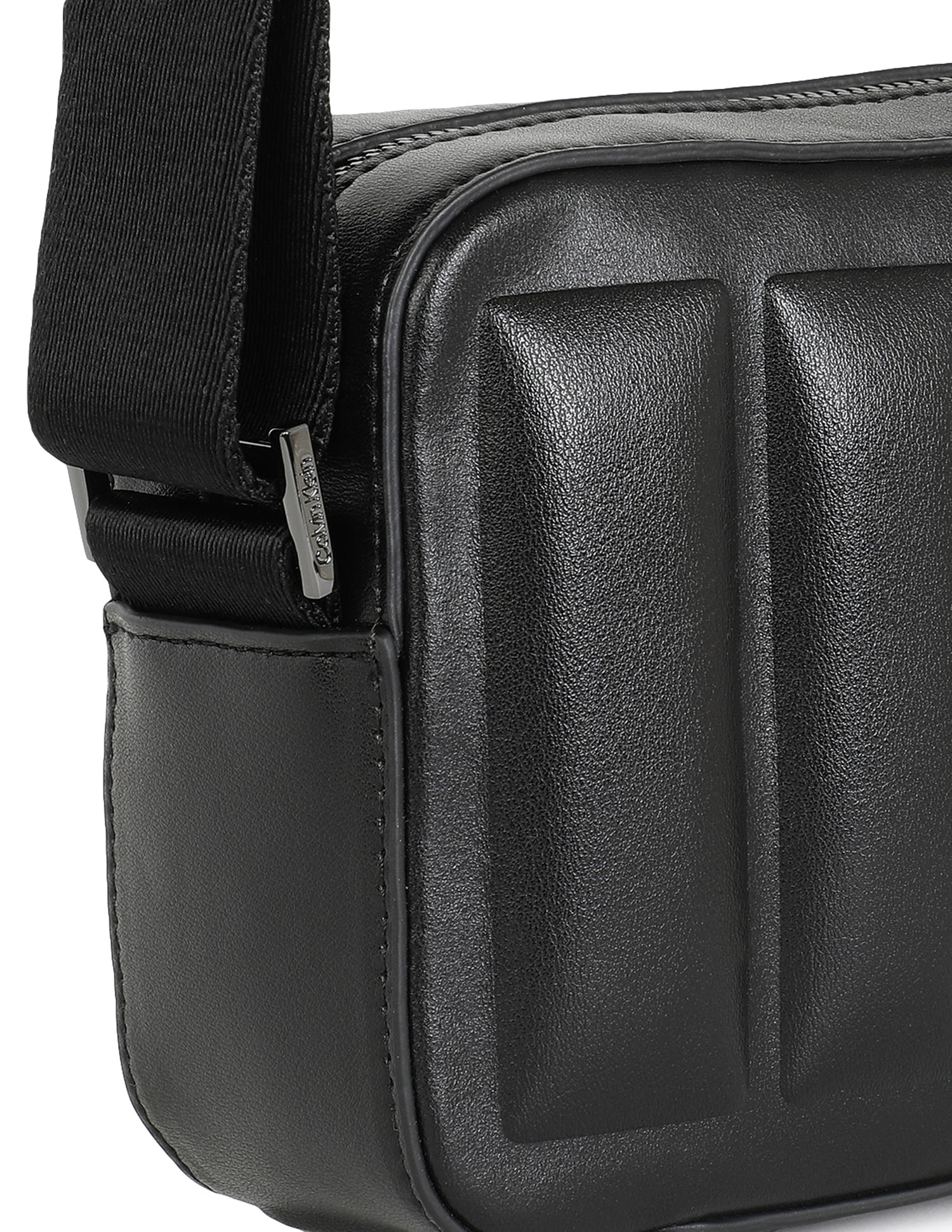 Calvin Klein Line Quilt Camera Bag