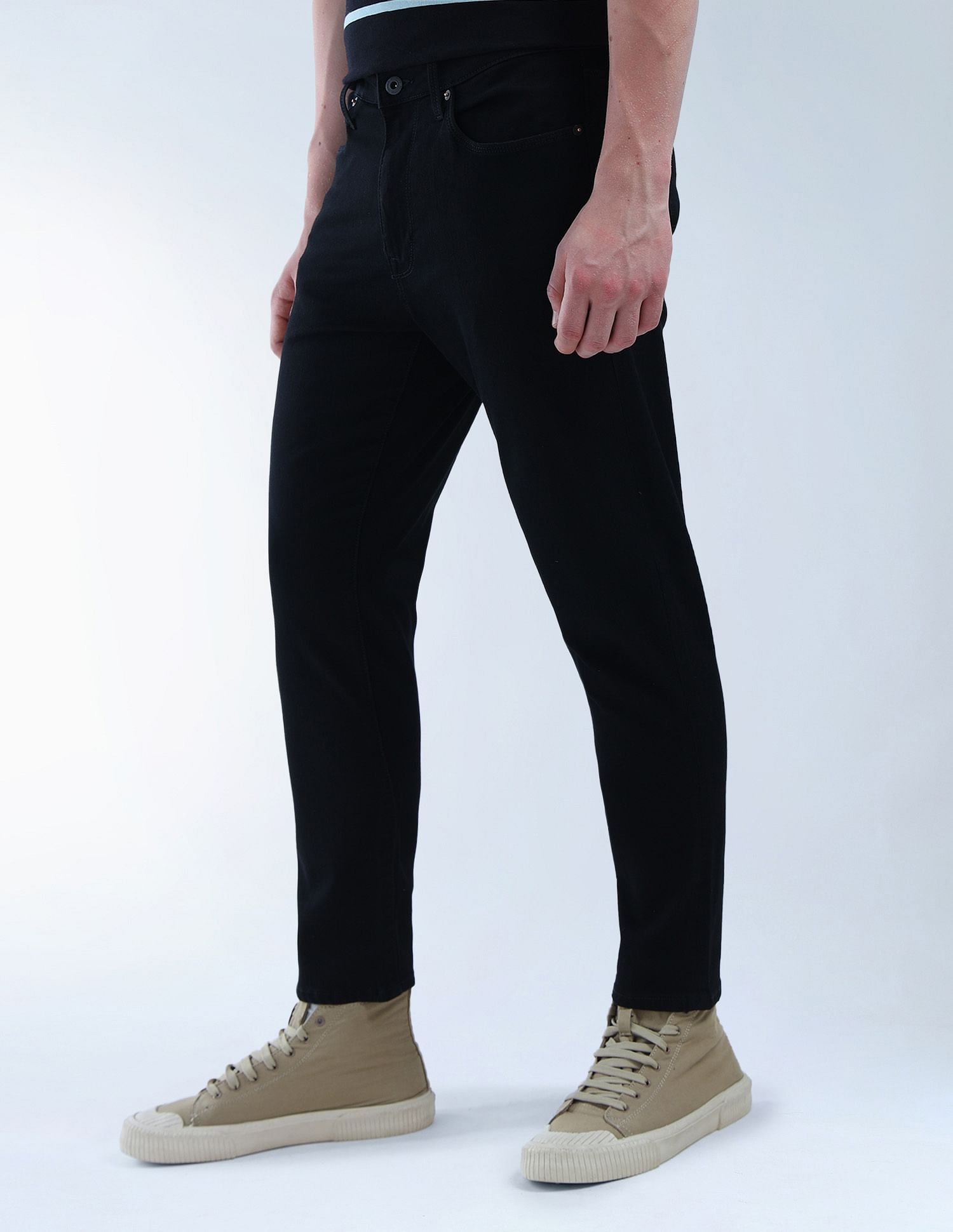 Flying Machine Mankle Relaxed Tapered Fit F Lite Jeans