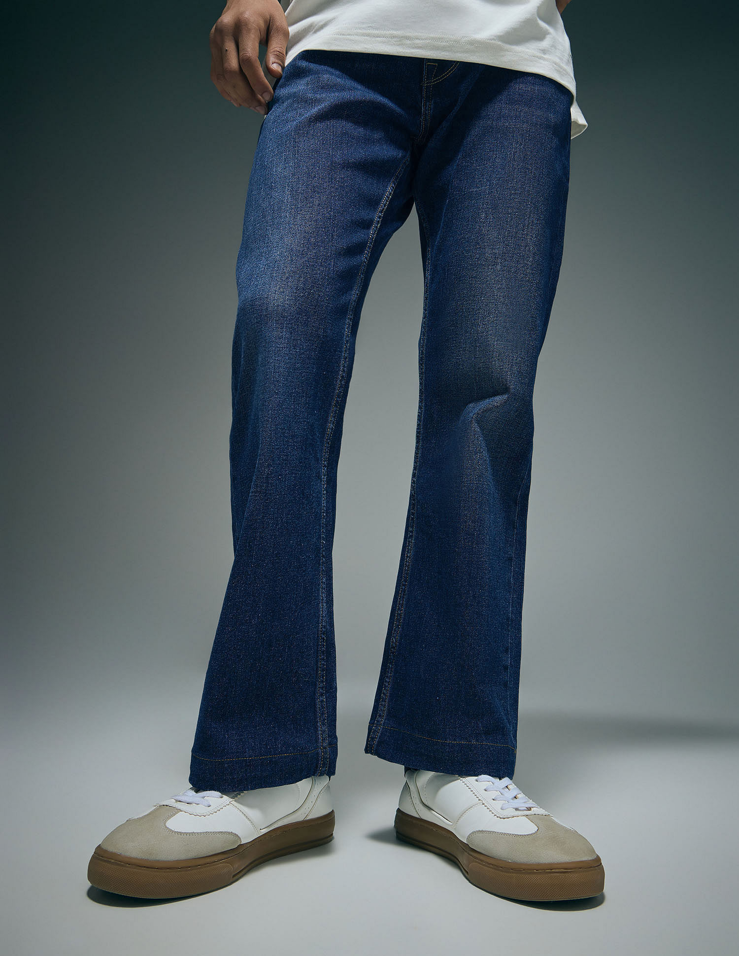 Flying Machine Bruce Bootcut Fit Mid Rise Jeans