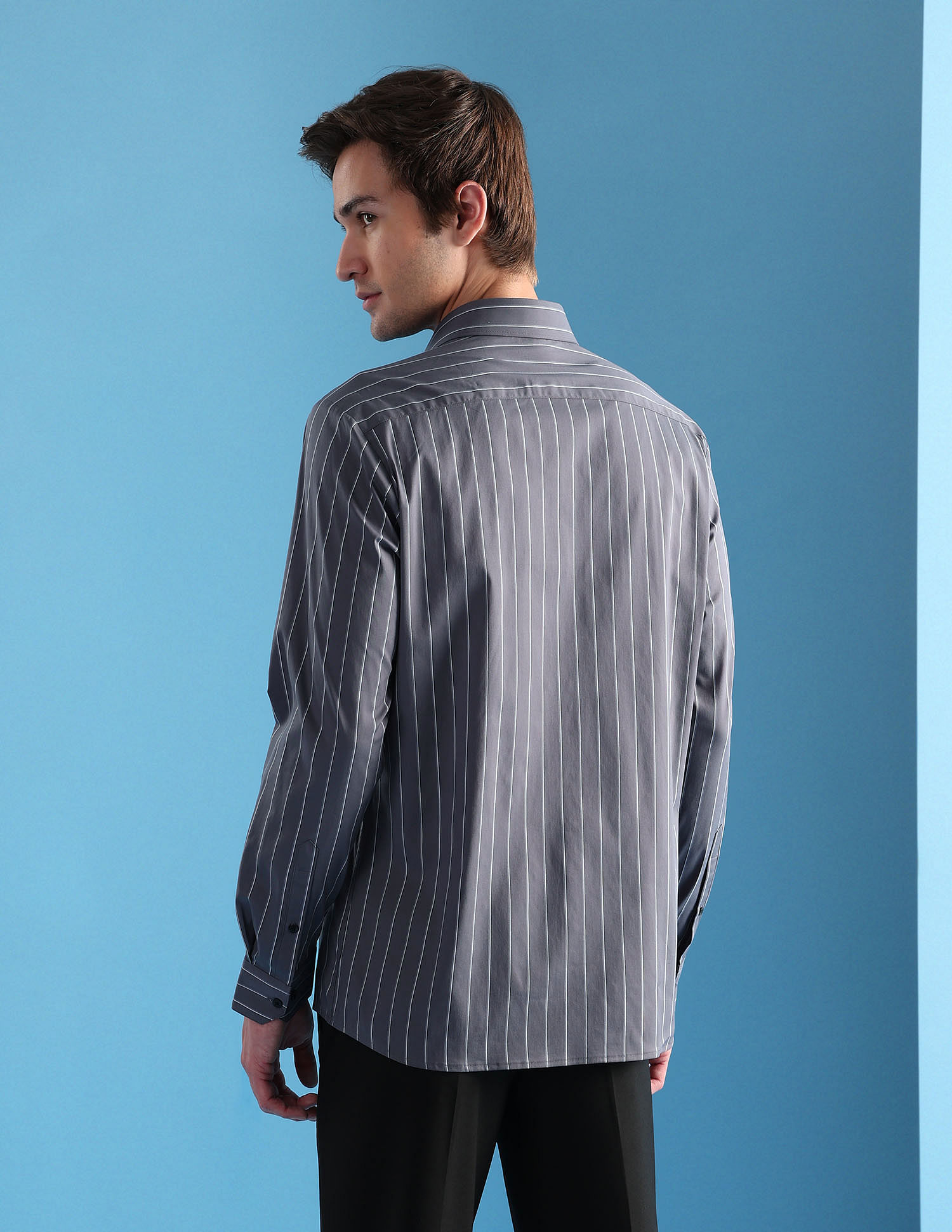 Arrow Vertical Striped Liberty Classic Fit Velocity Shirt