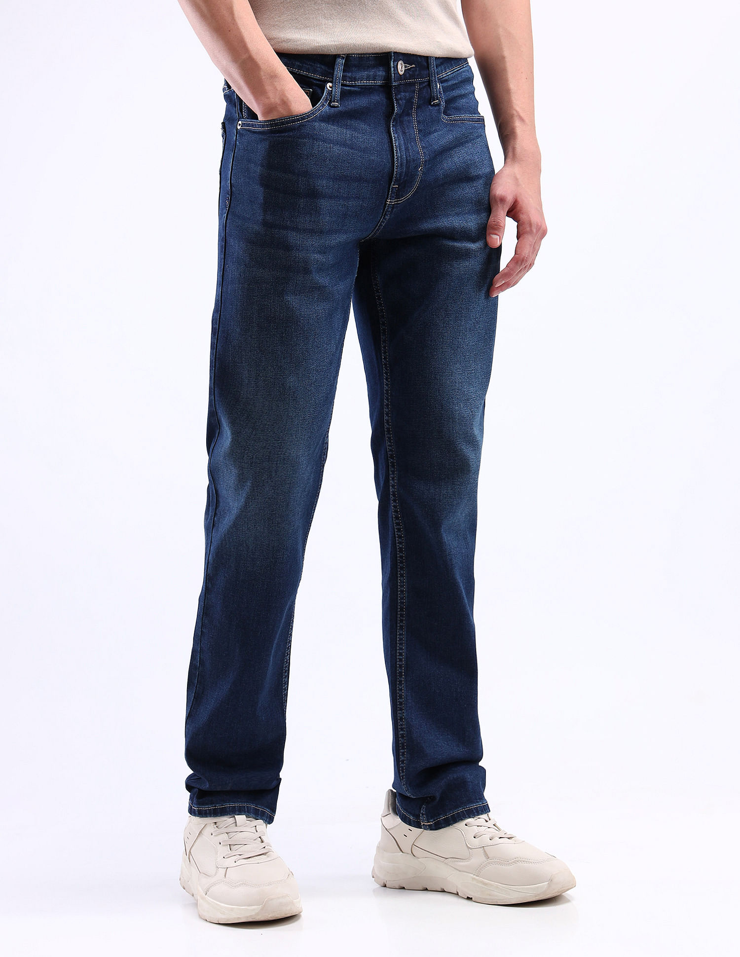 Flying Machine Mid Rise Freddie Slim Straight Fit Jeans