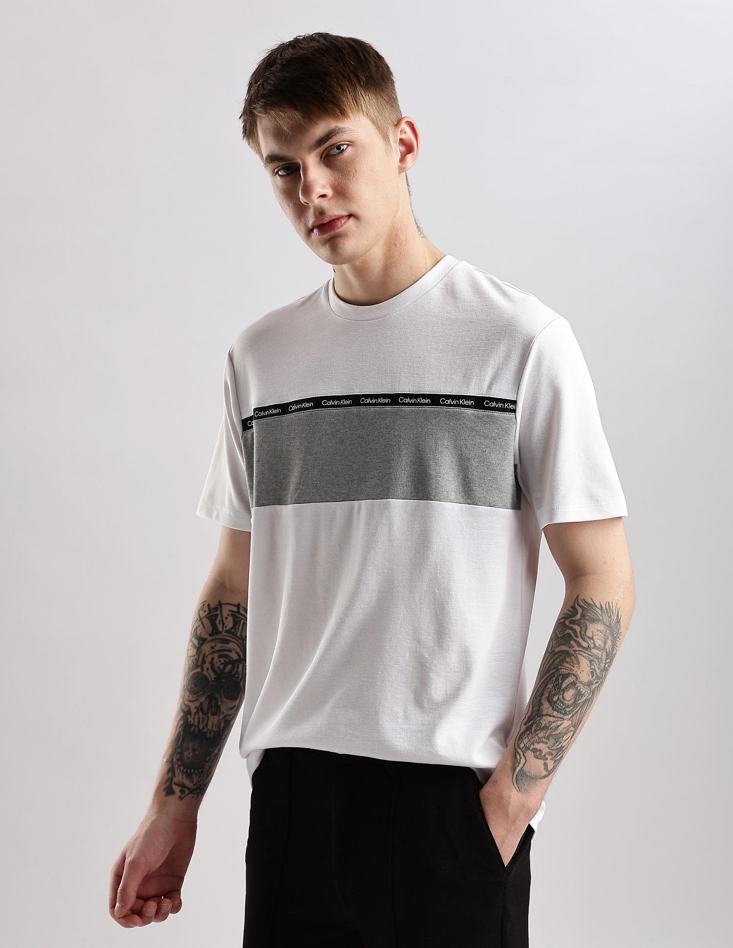 Calvin Klein Jeans Mens White Colourblocked T-Shirts