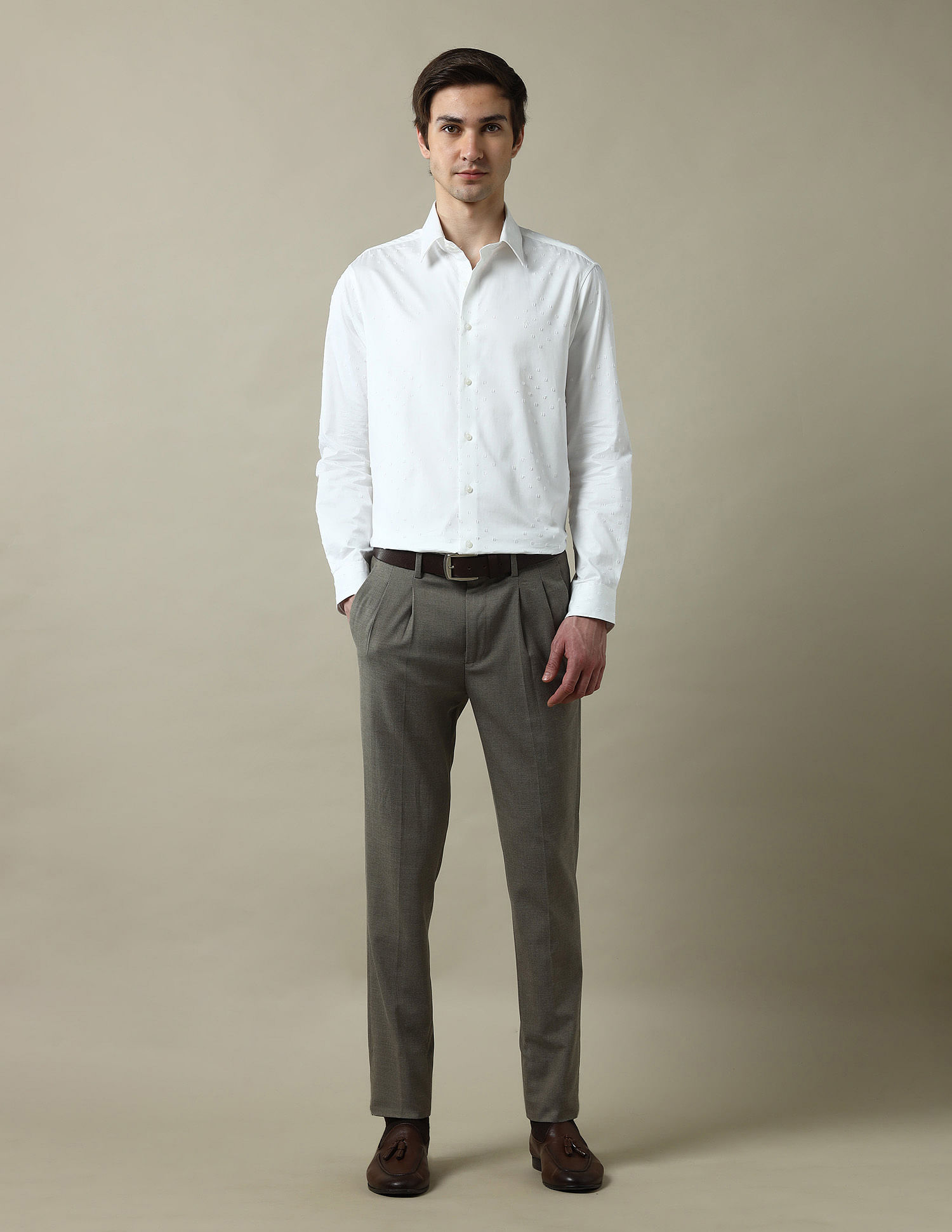 Arrow Textured Tailored Fit 1851 Shirt