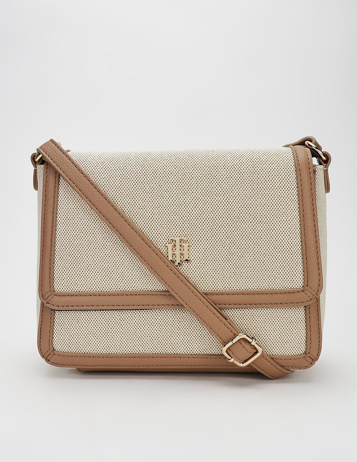 Tommy Hilfiger Solid Brown Polyester Sling Bags