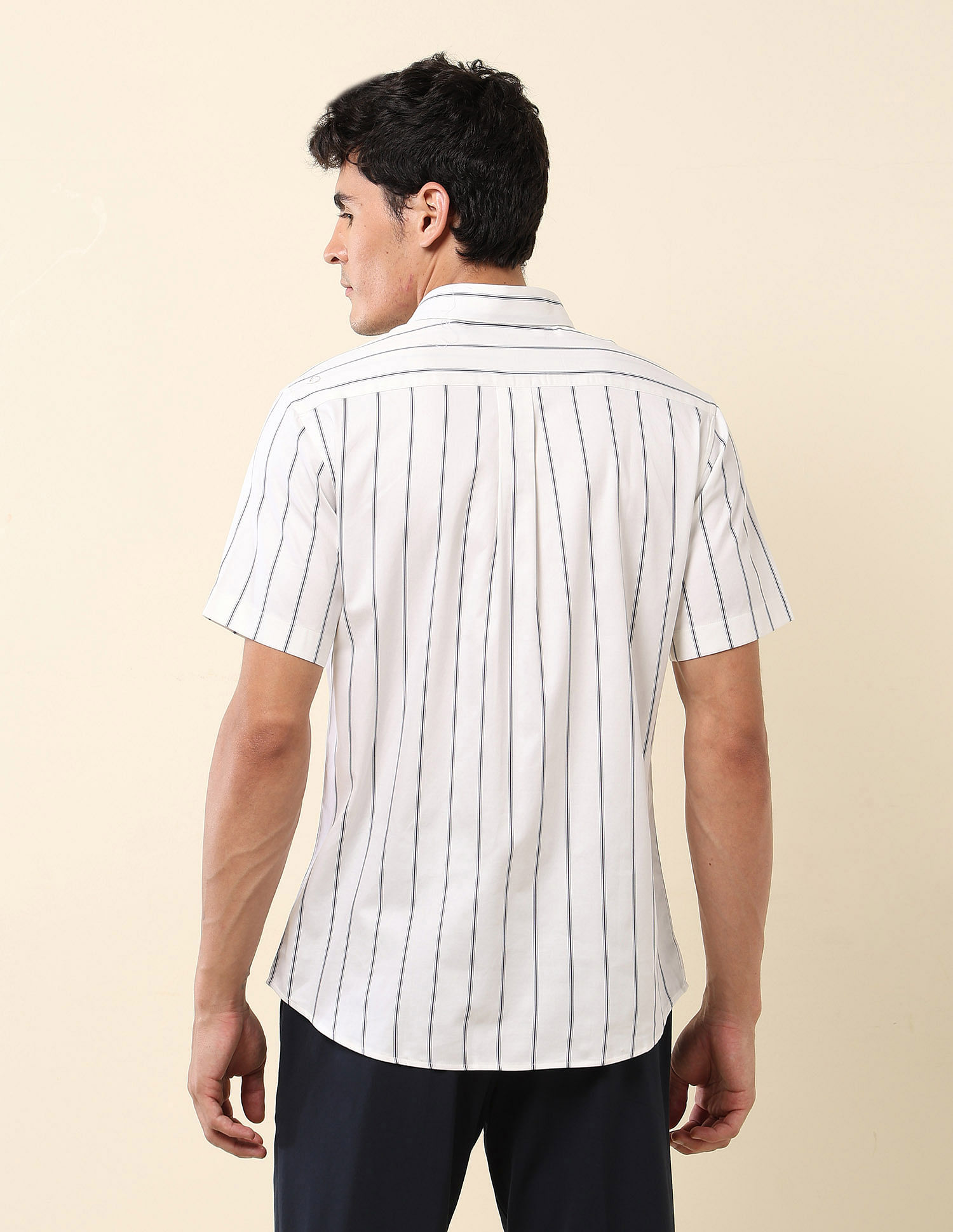 U.S. Polo Assn. Vertical Striped Tailored Fit Shirt