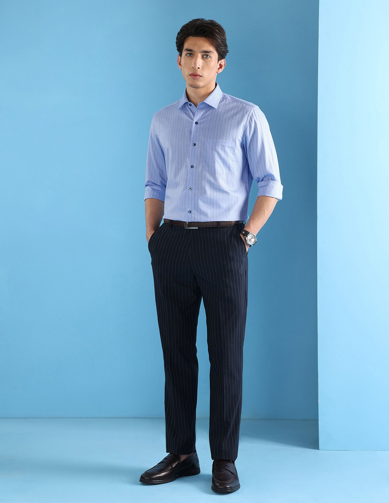 Arrow Liberty Classic Fit Dobby Velocity Shirt